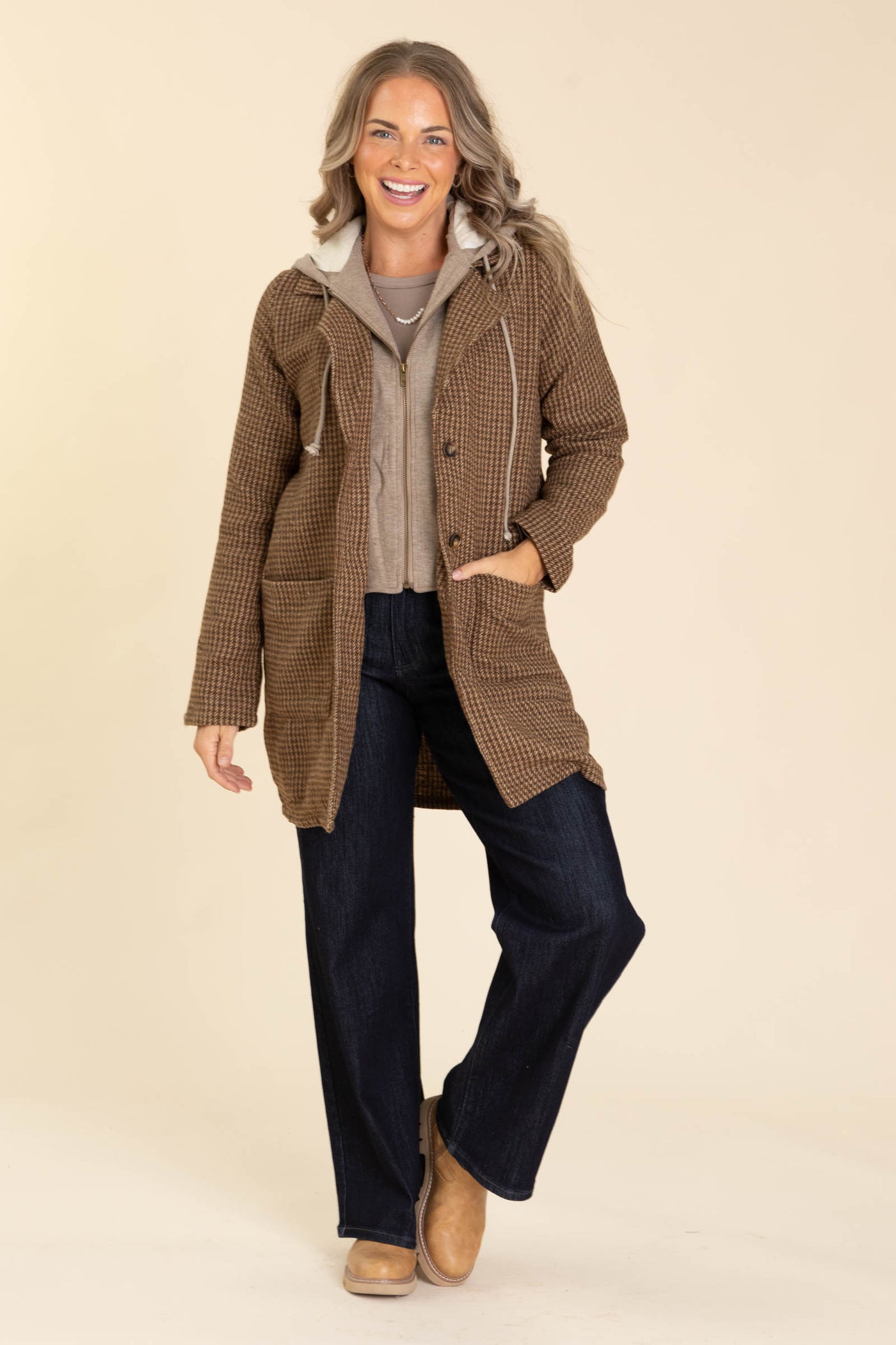 Camel Houndstooth Blazer With Sweatshirt Lining