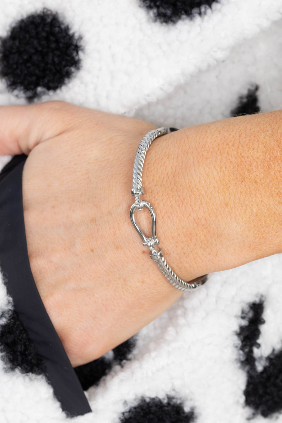 Ribbed Metal Hinged Bangle Bracelet Horse Bit Detail