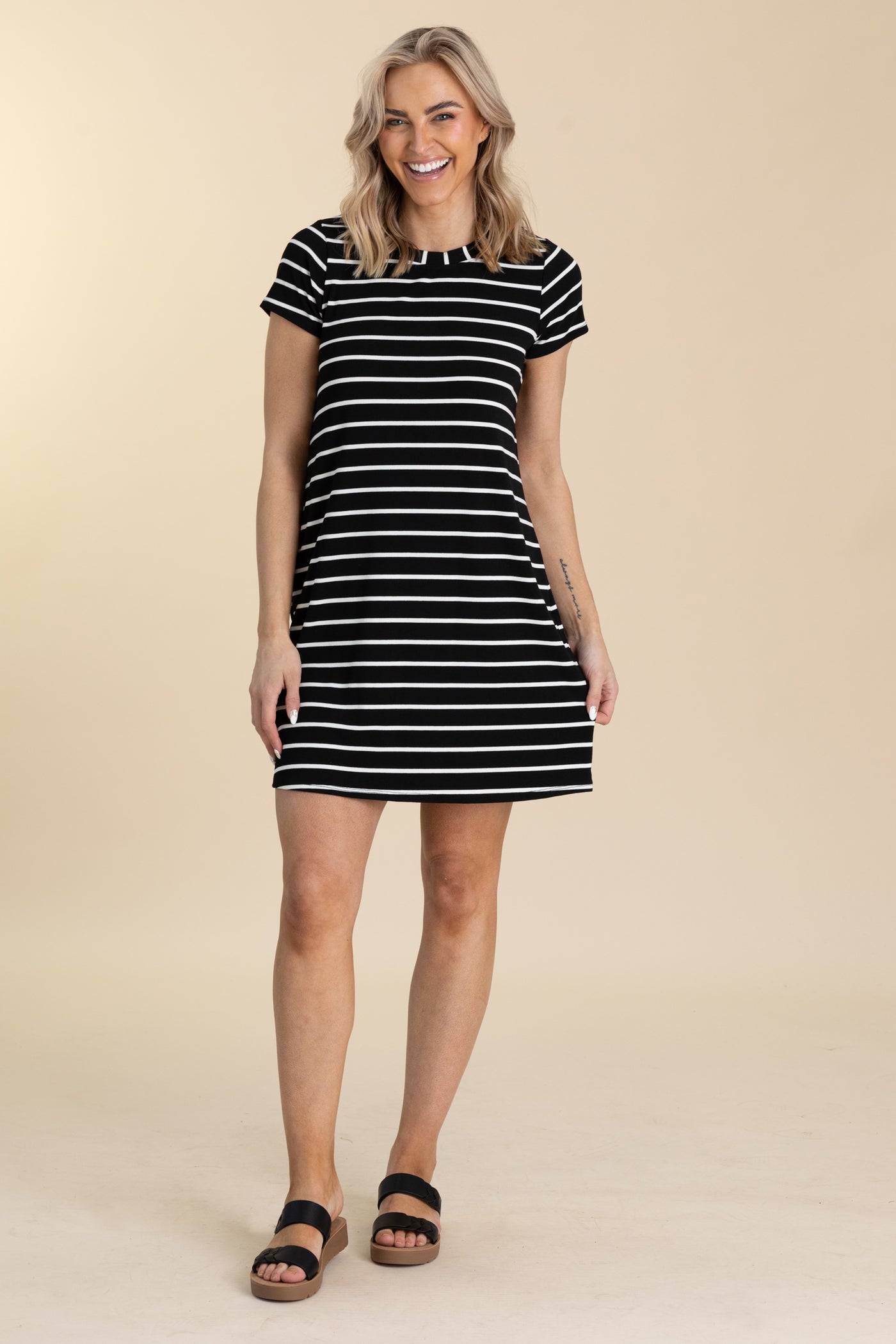 Black And White Stripe T-Shirt Dress - S Black And White Stripe T-Shirt Dress - S