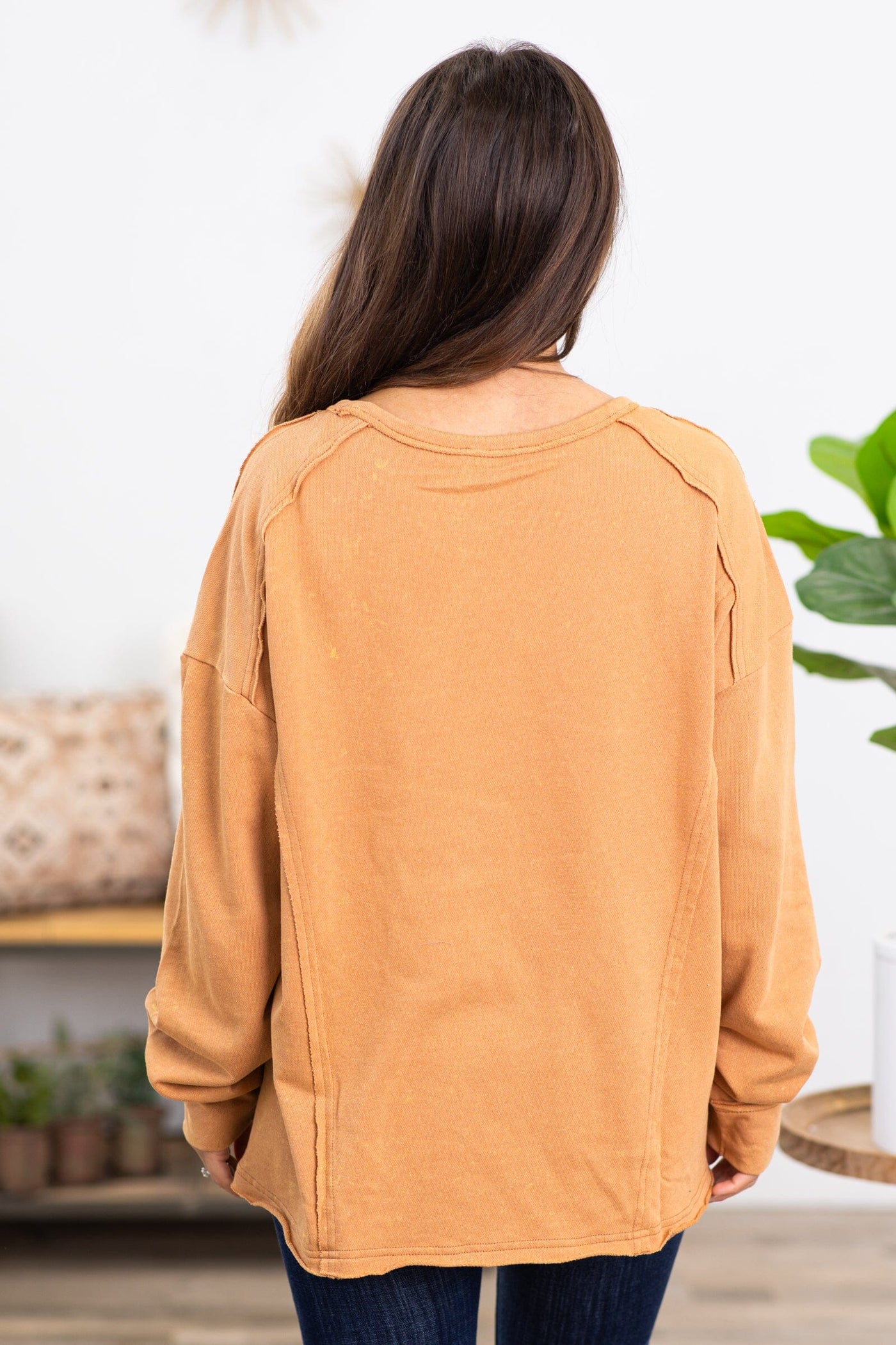Cinnamon Mineral Washed Sweatshirt - Filly Flair