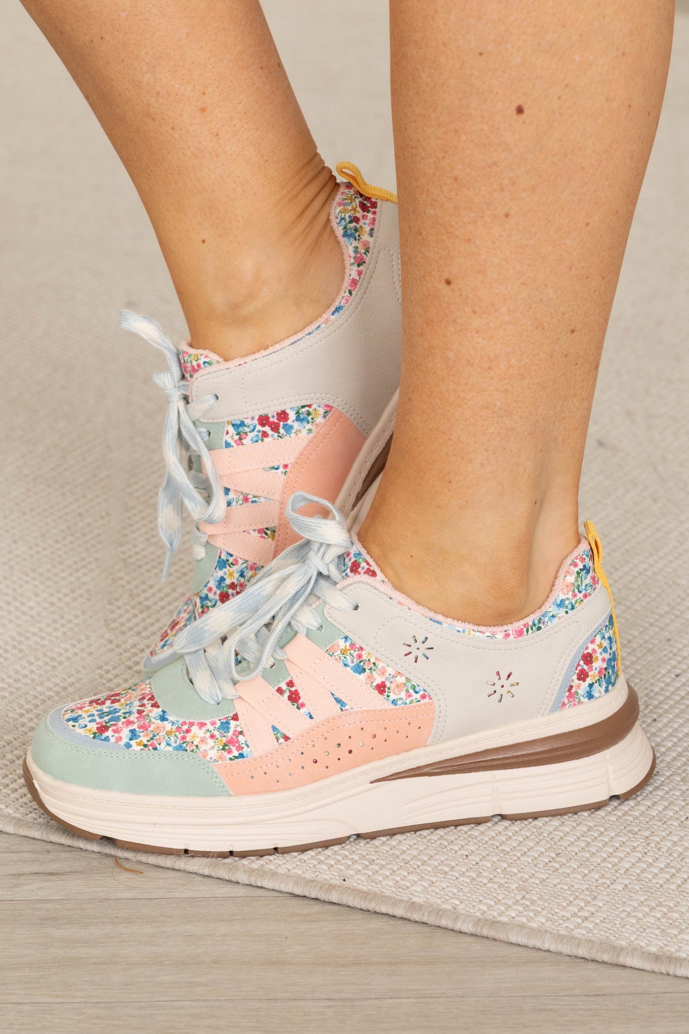 Blowfish Multicolor Free Spirt Platform Sneaker