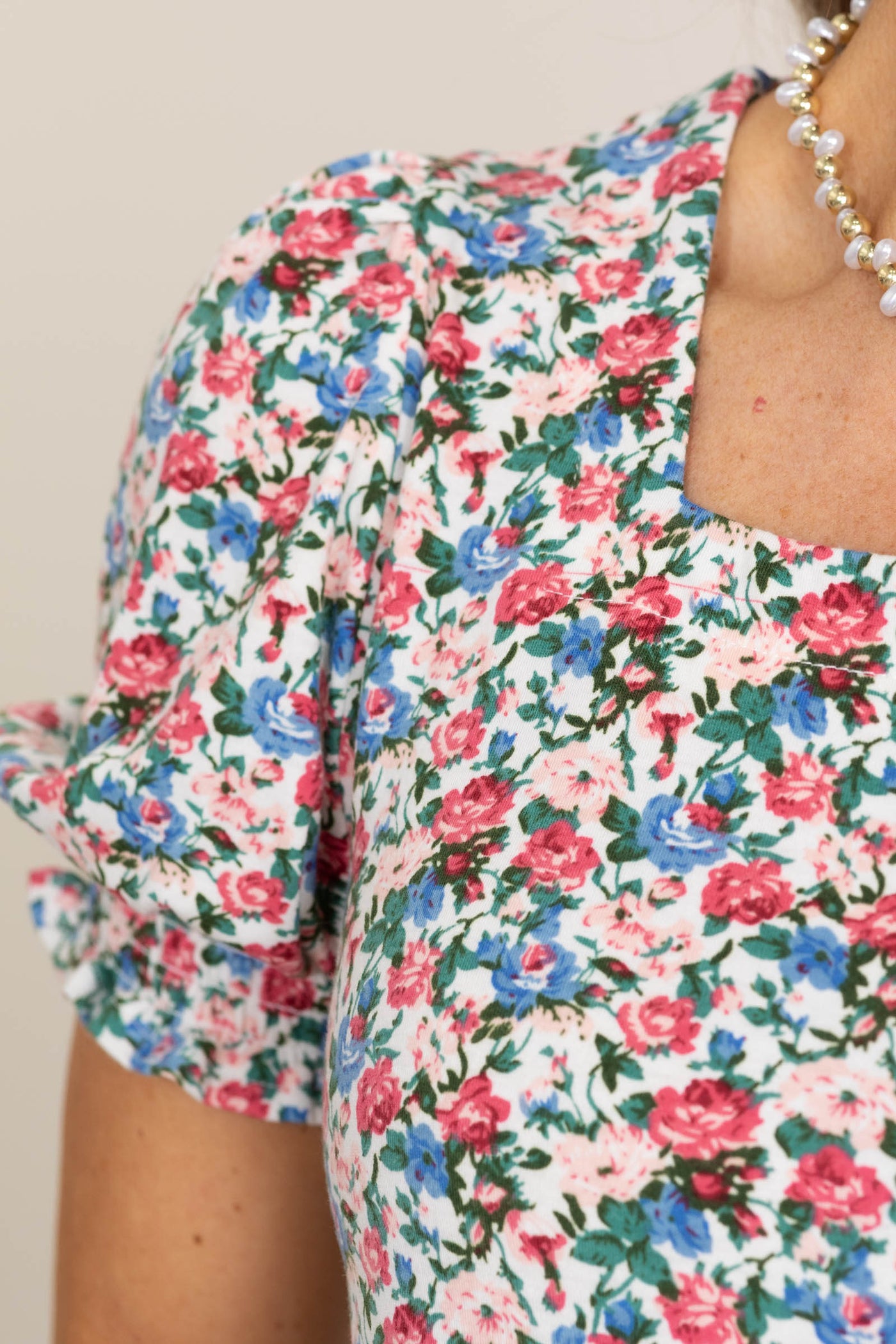 Ivory Smocked Cuff Short Sleeve Floral Top