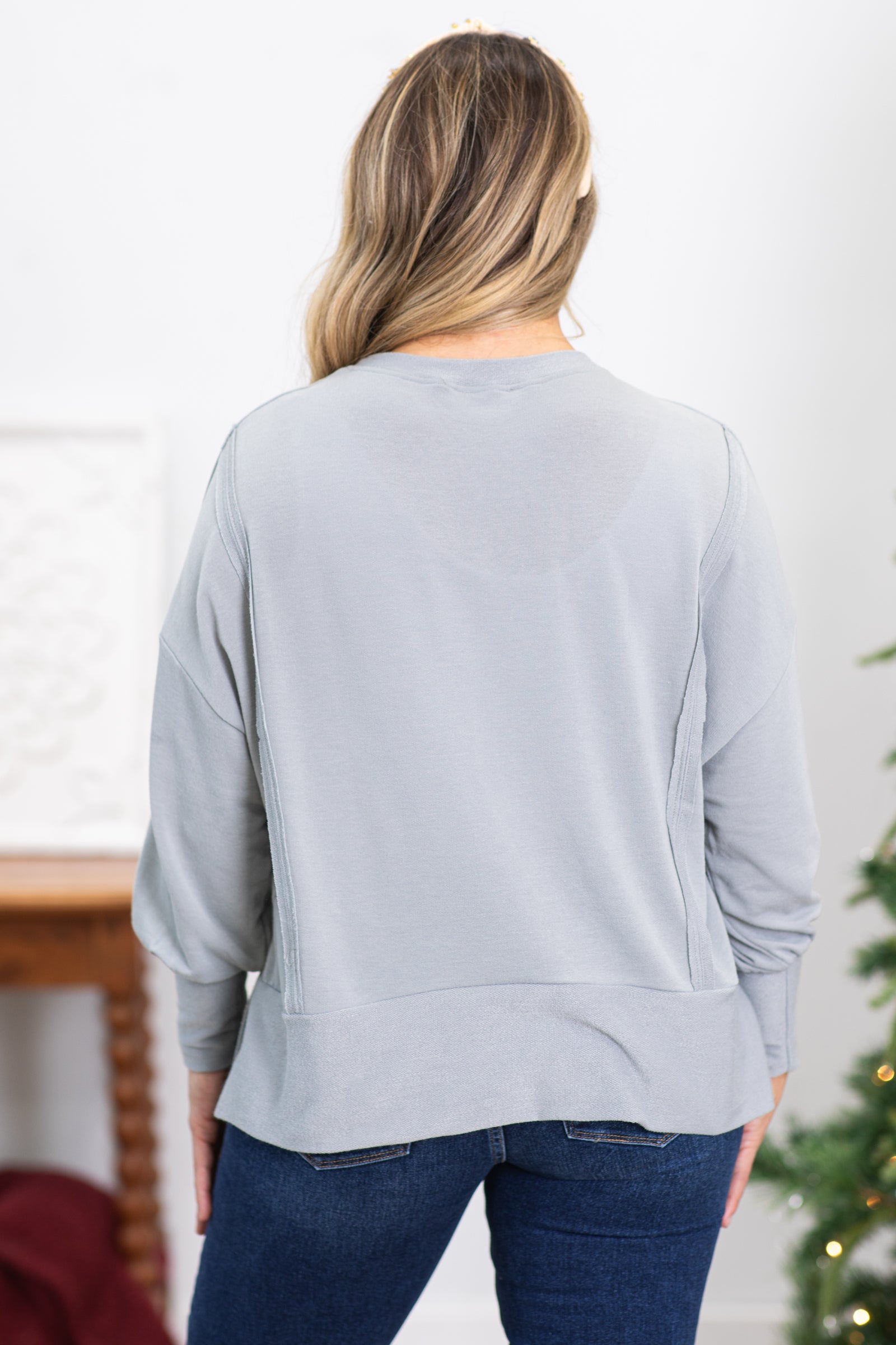 Grey Solid Comfort Round Neck Knit Top