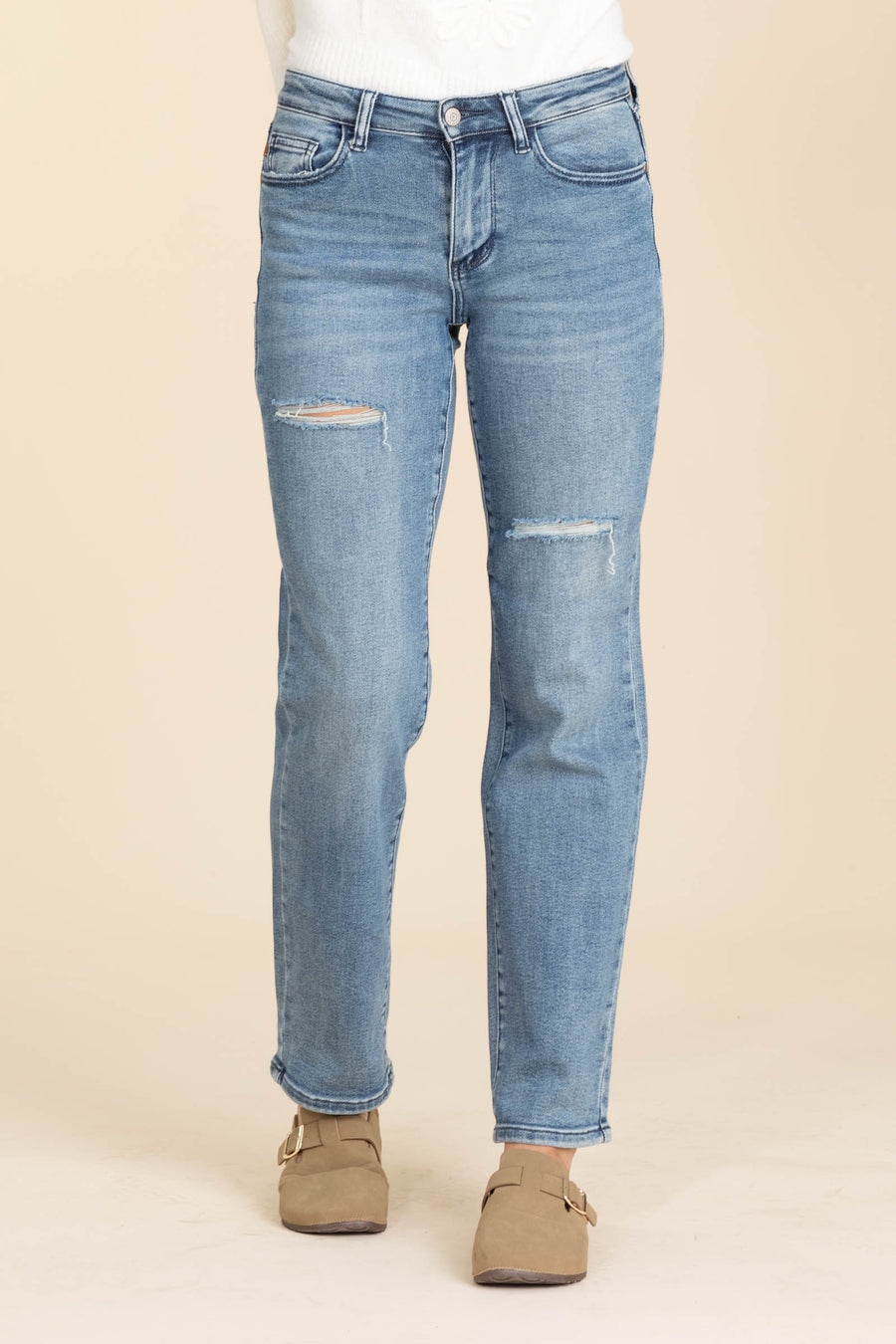 Judy Blue Contrast Wash Distressed Dad Jean