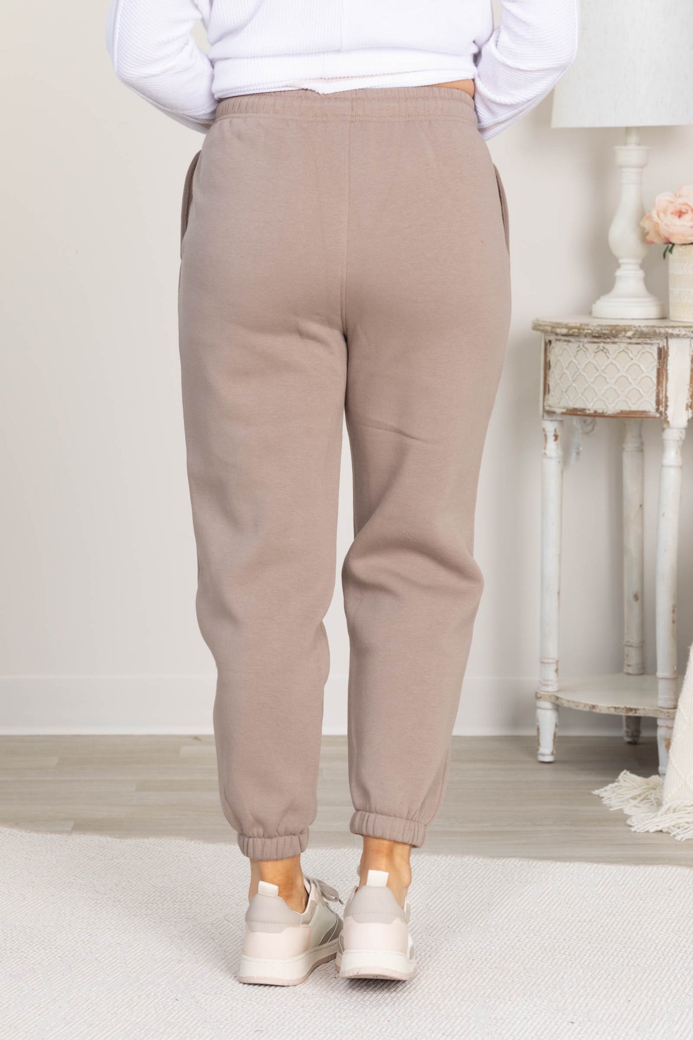 Mocha Fleece Drawstring Joggers