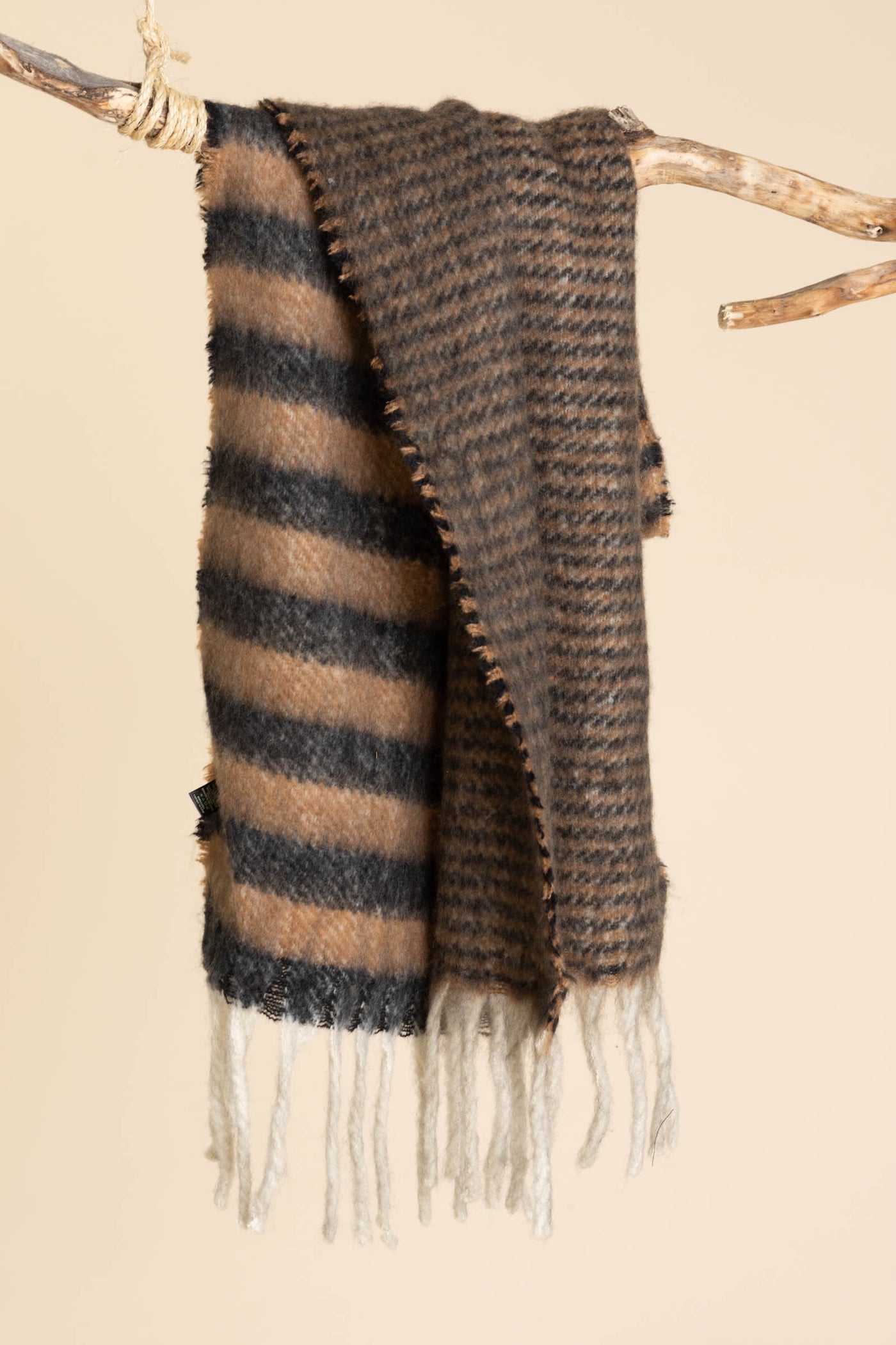 Stripe Cozy Scarfs With Fringe