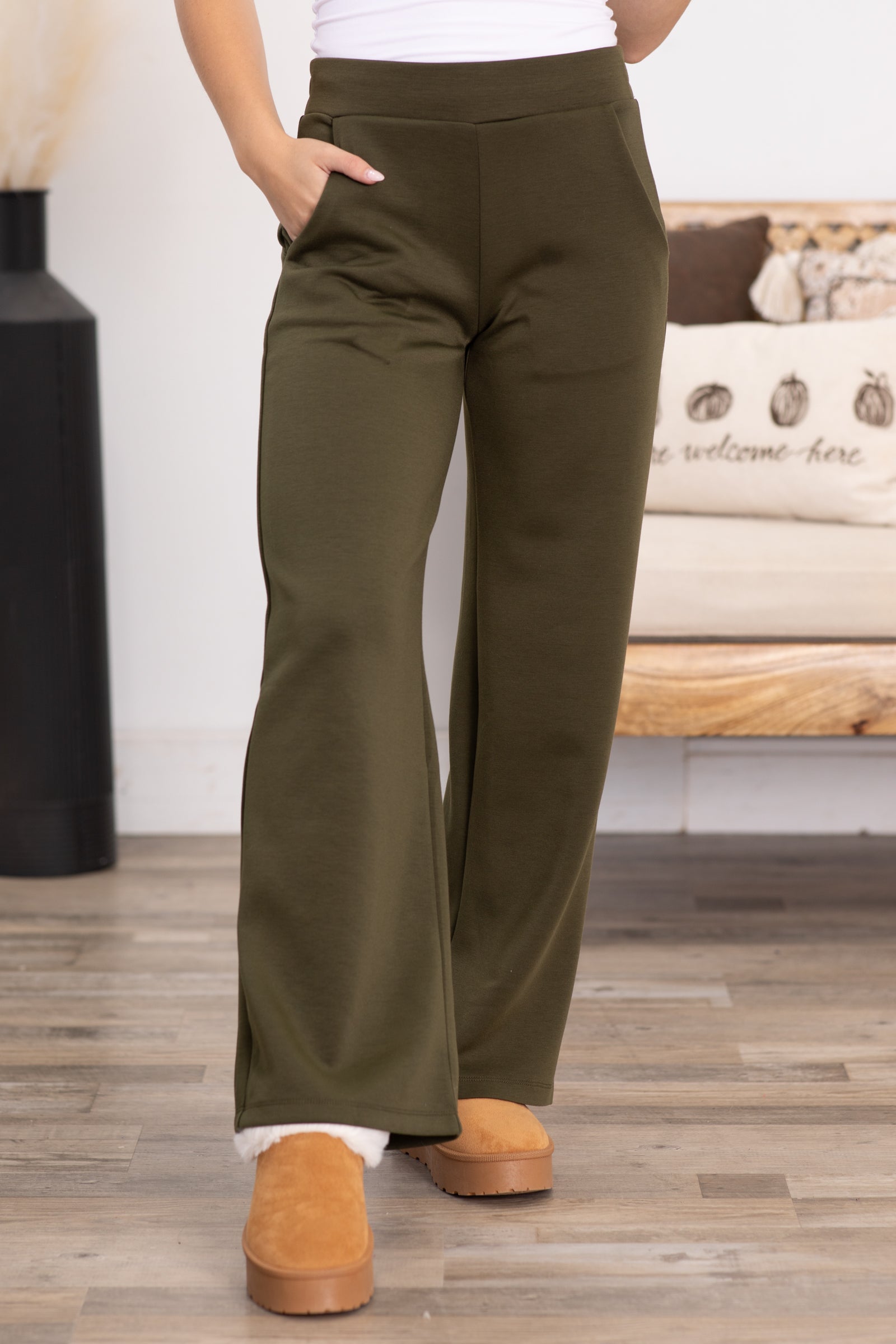 SCAPE CELES PANTS  Mサイズ OLIVE/BLACK Straight Leg Scuba Lounge Pants · Filly Flair