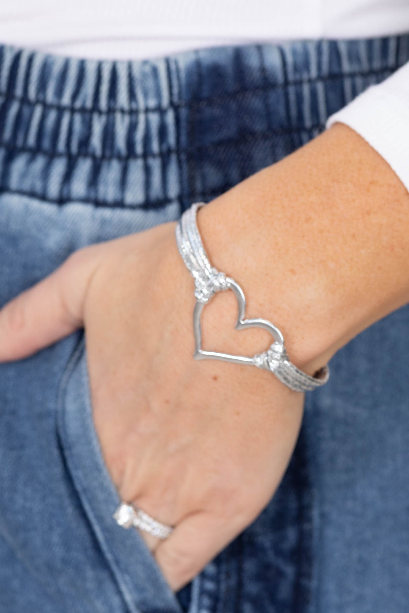 Multi Layer Magnetic Heart Leather Bracelets