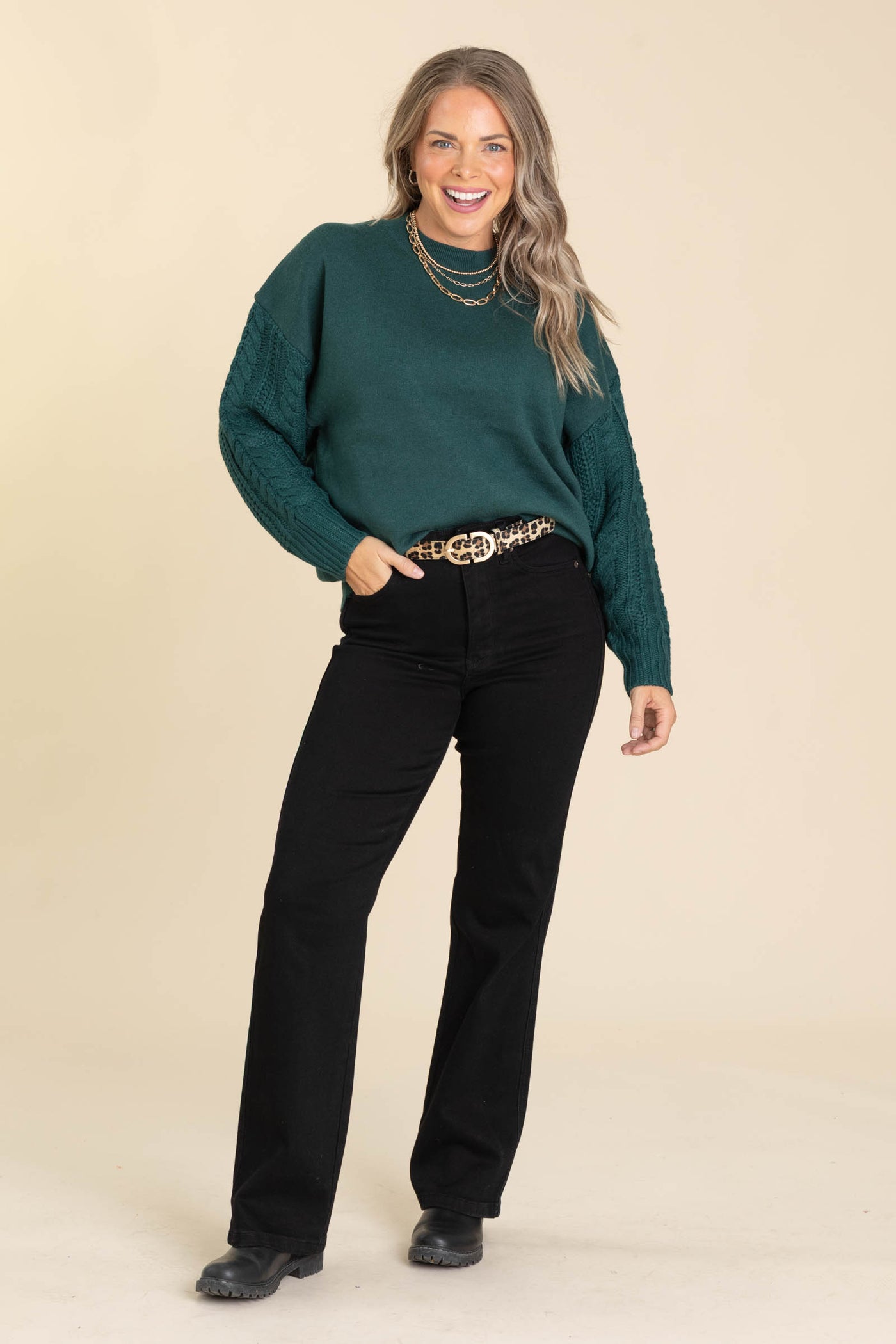 Hunter Green Cable Knit Round Neck Sweater