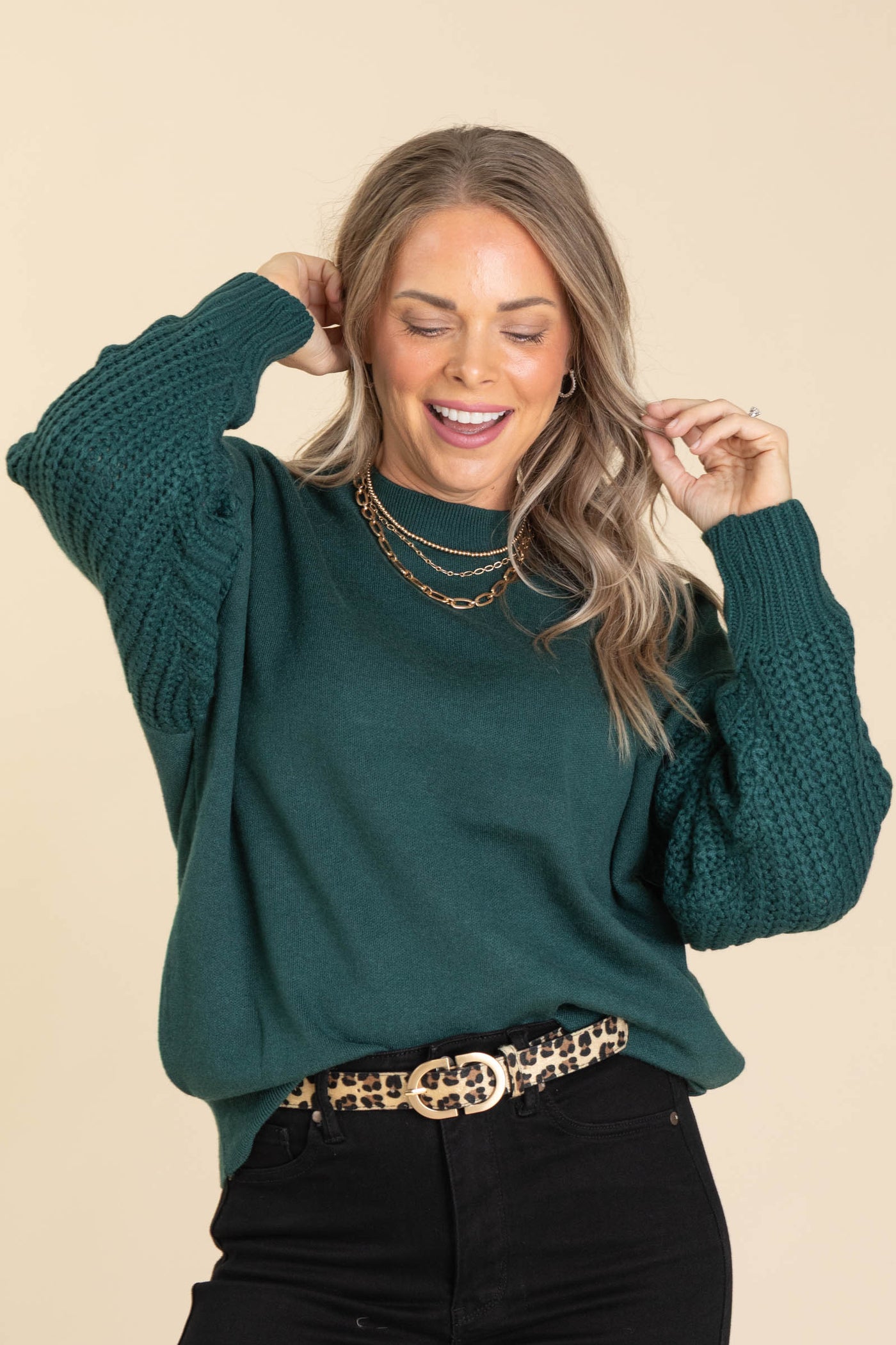 Hunter Green Cable Knit Round Neck Sweater