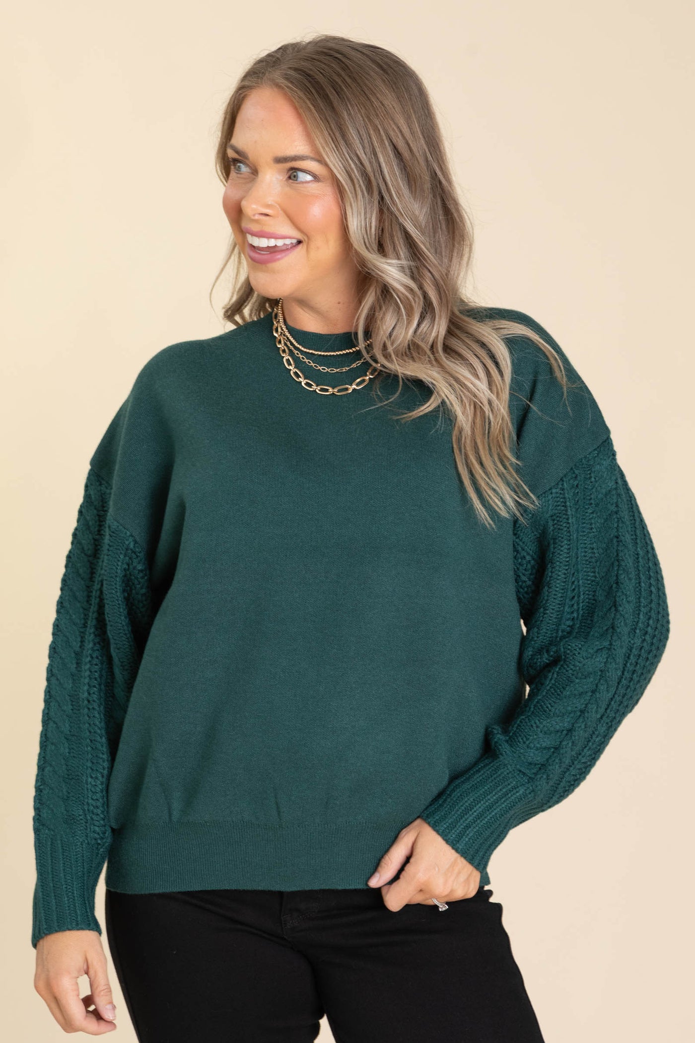 Hunter Green Cable Knit Round Neck Sweater