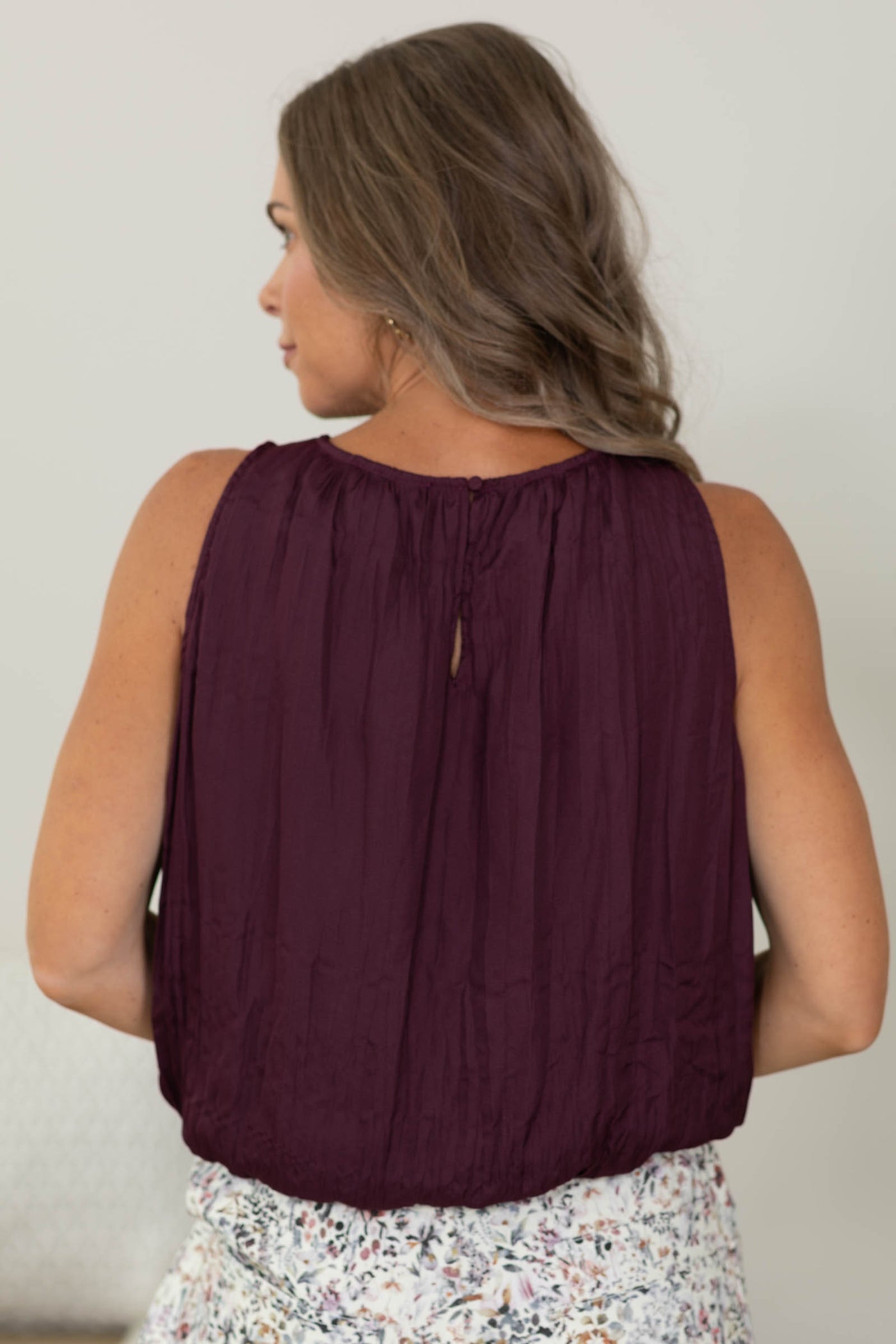 Solid Sleeveless Gathered Blouses