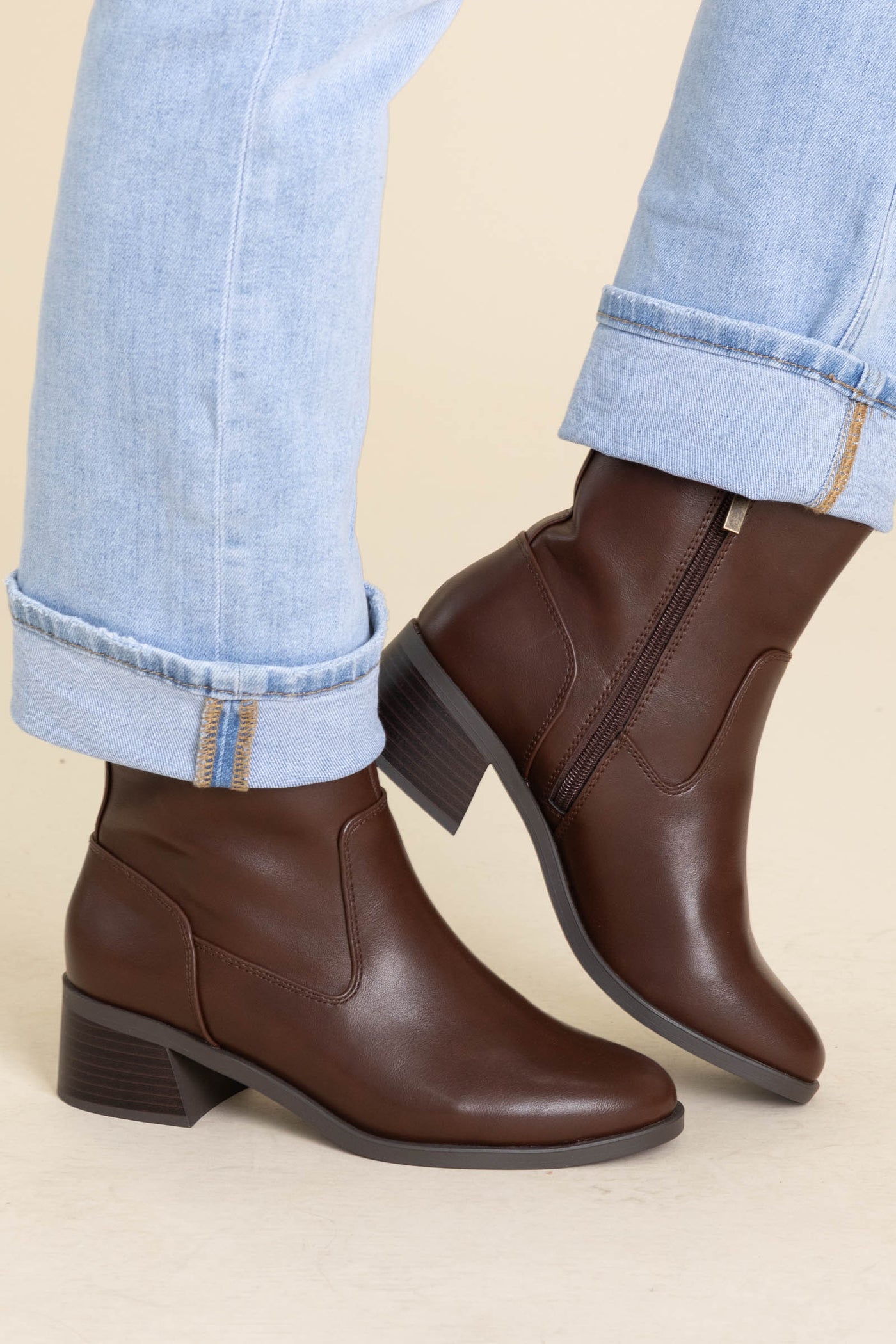 Pull On Round Toe Ankle Booties