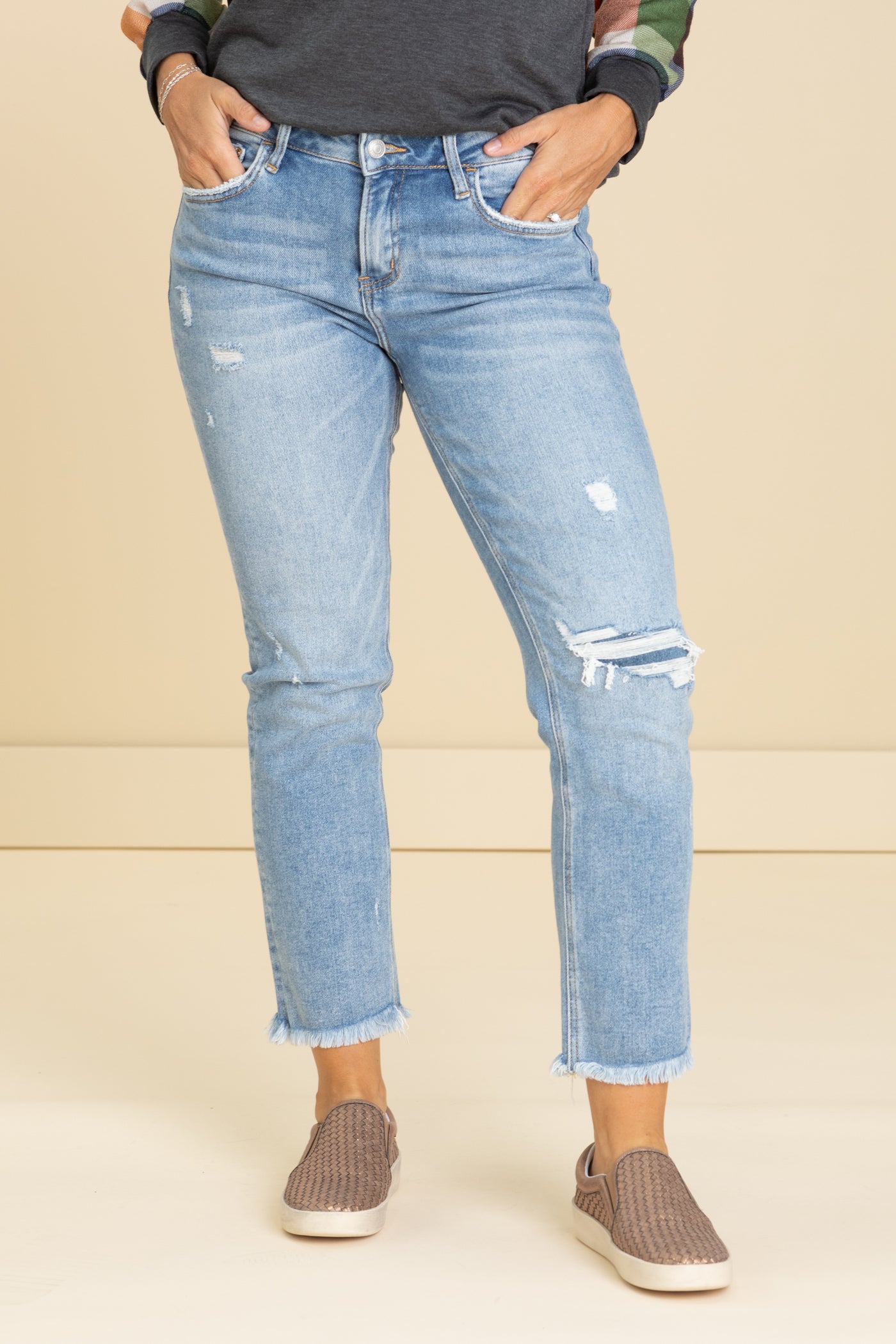Lovervet Mid Rise Crop Slim Straight Jean