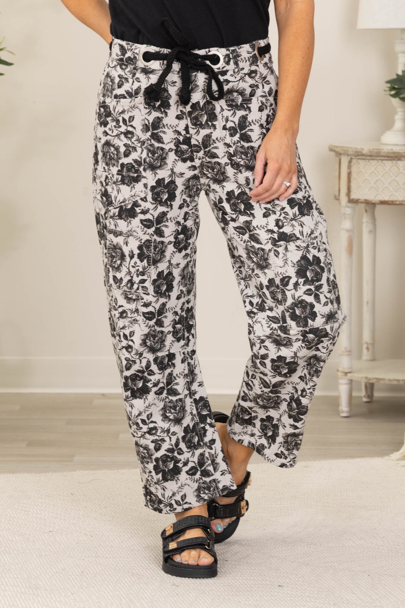 Grey With Black Floral Print String Pants