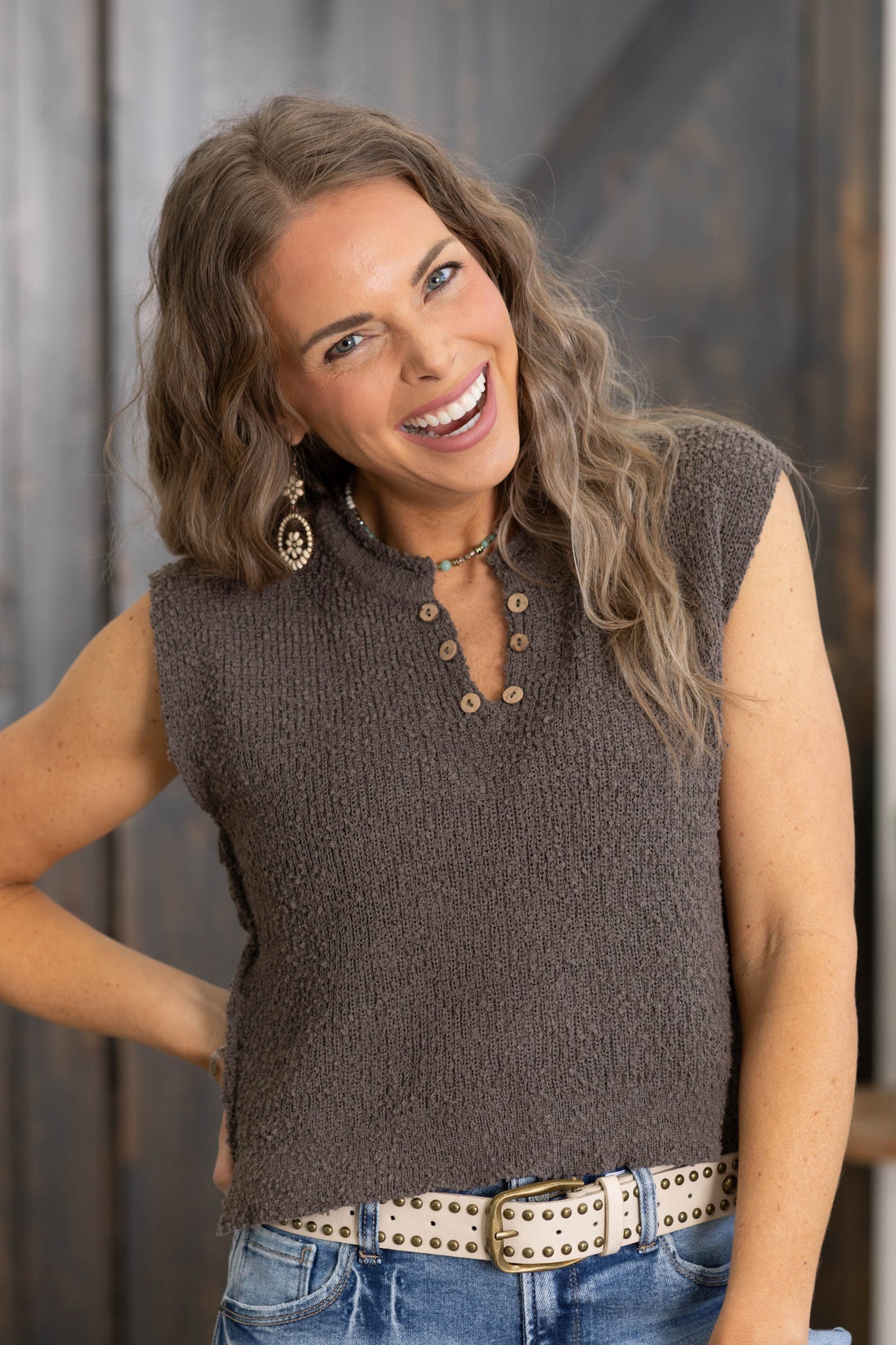 V-Neck Detail Sleeveless Knit Top