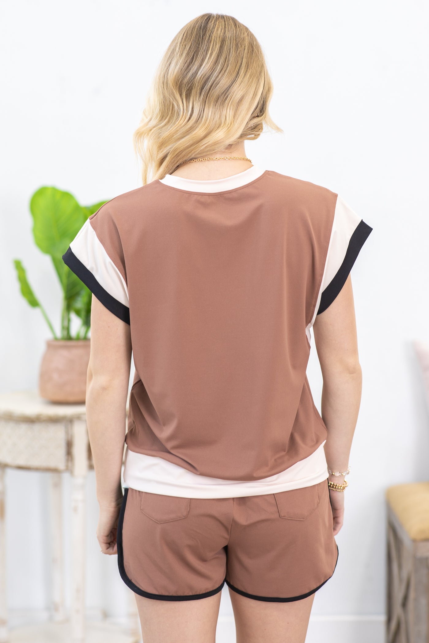 Brown Colorblock Knit Top and Shorts Set