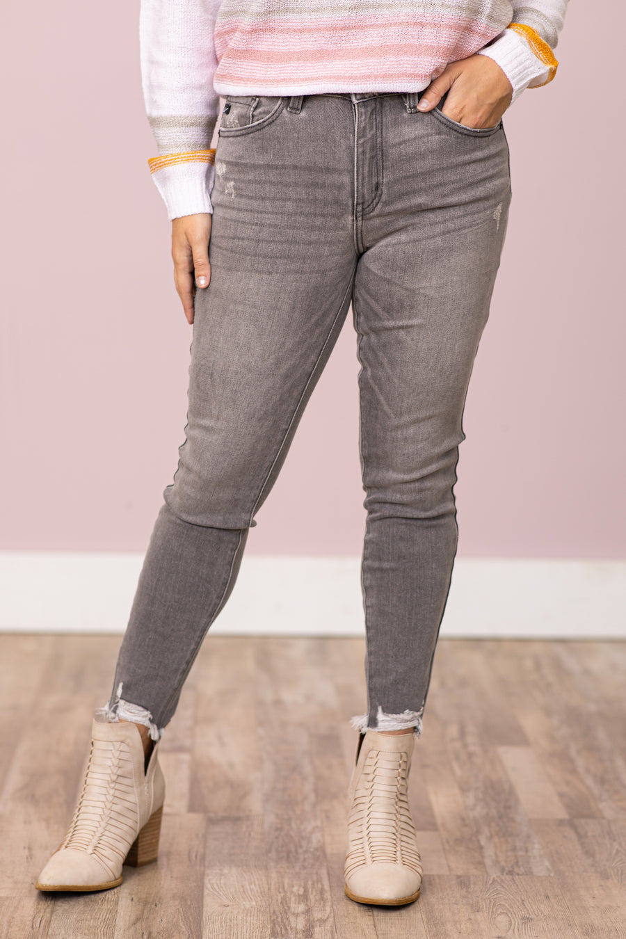 Kancan Grey Skinny Jeans With Distressed Hem