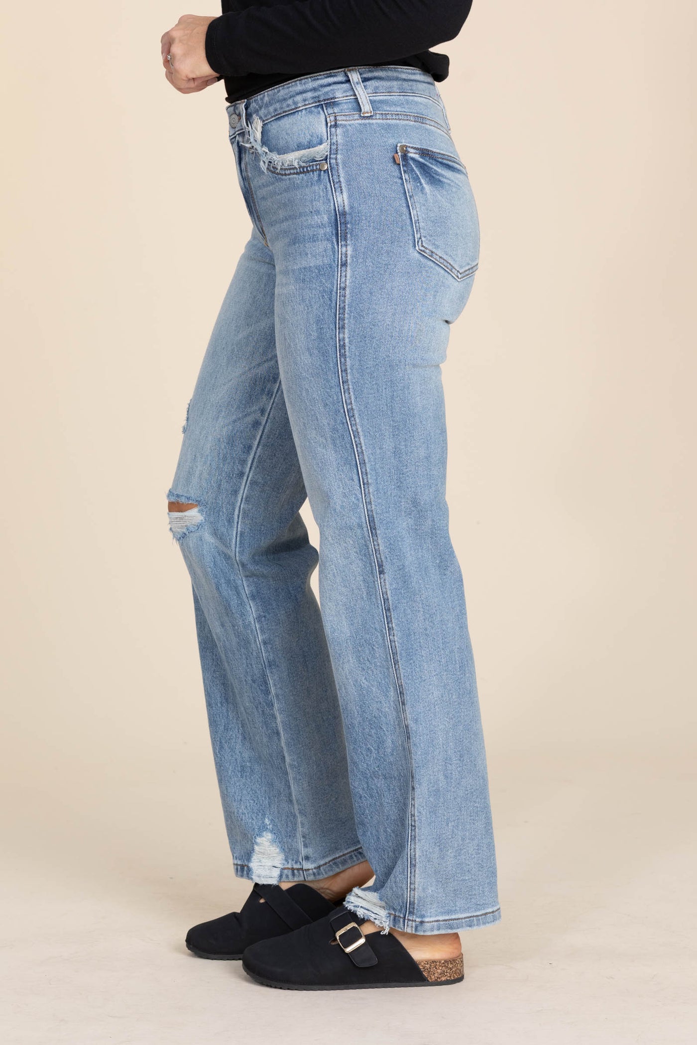 Judy Blue 90s Straight Rigid Distress Jeans