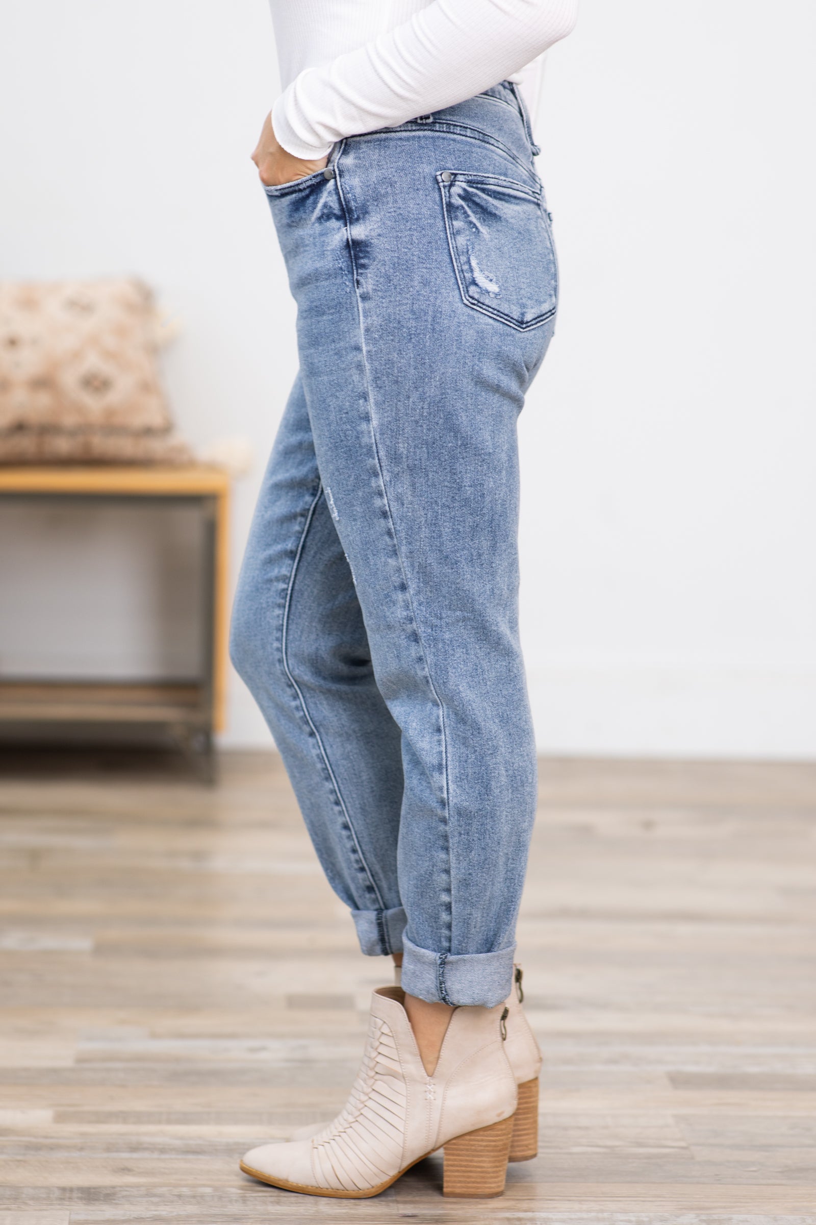 Judy Blue Vintage Wash Slim Fit Jeans
