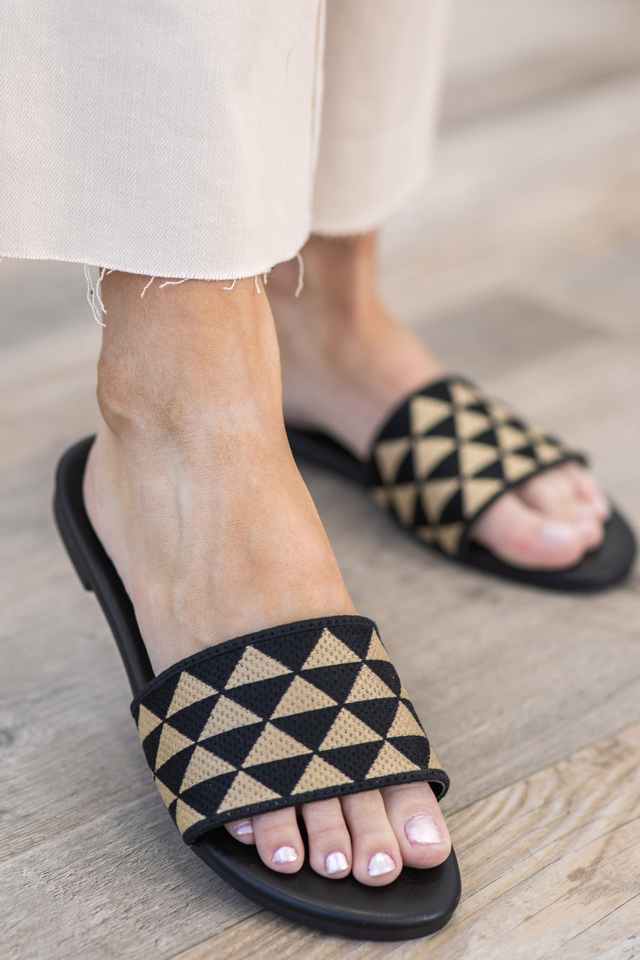 Black and White Patterned Geo Sandal