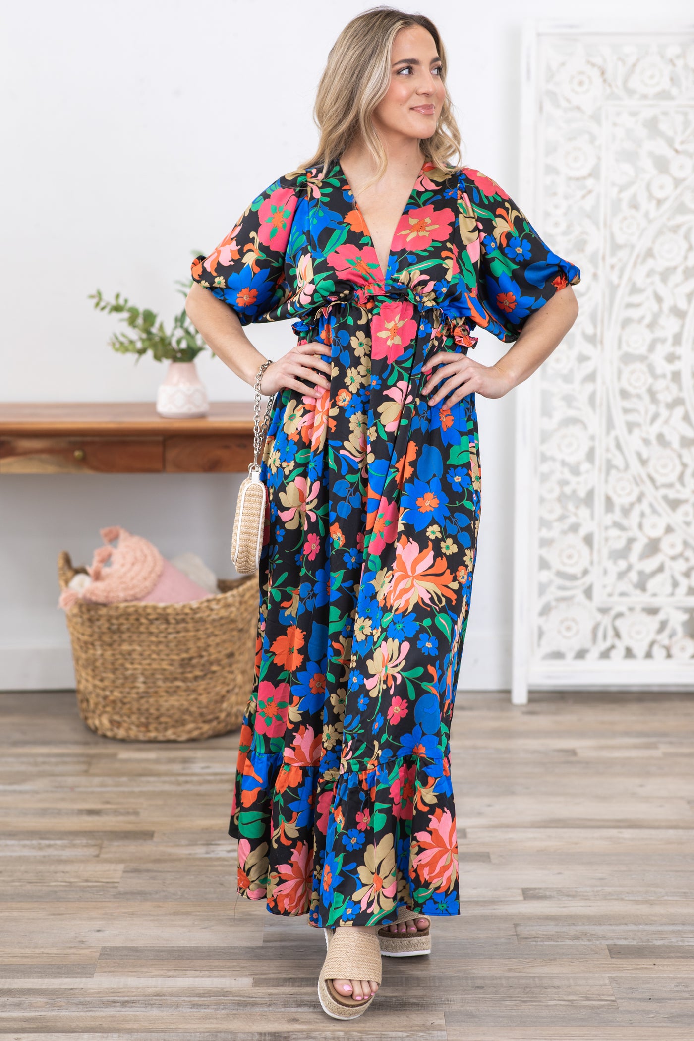 black floral v neck maxi dress Glamorous v neck maxi dress in brown black ditsy floral