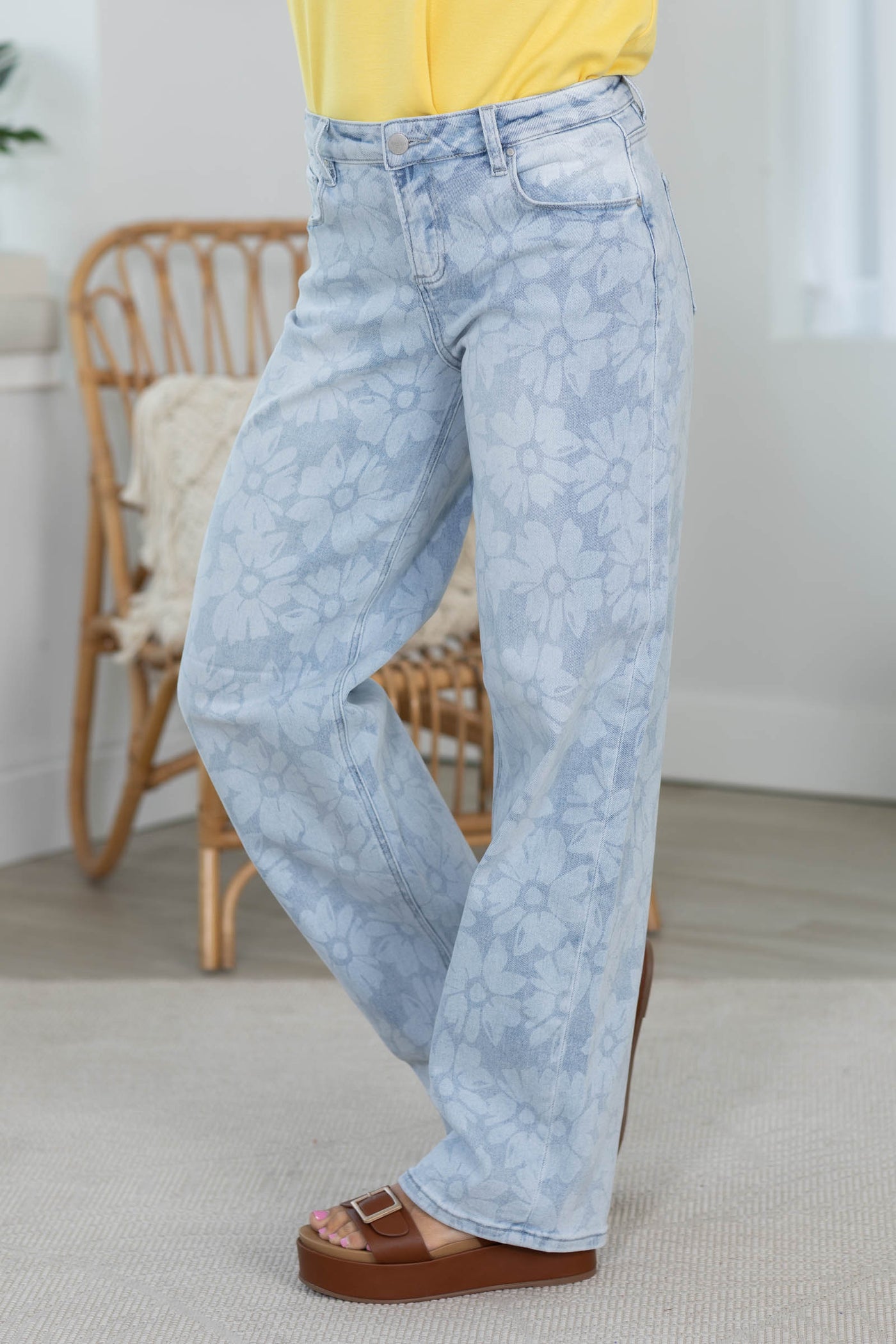 Risen Light Wash Wide Baggy Floral Print Jeans