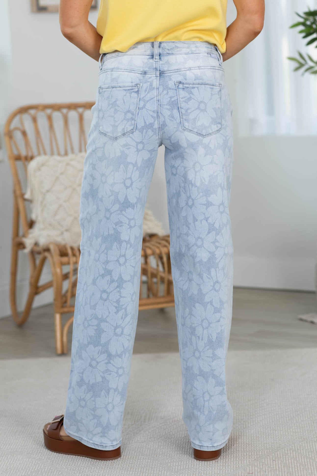 Risen Light Wash Wide Baggy Floral Print Jeans