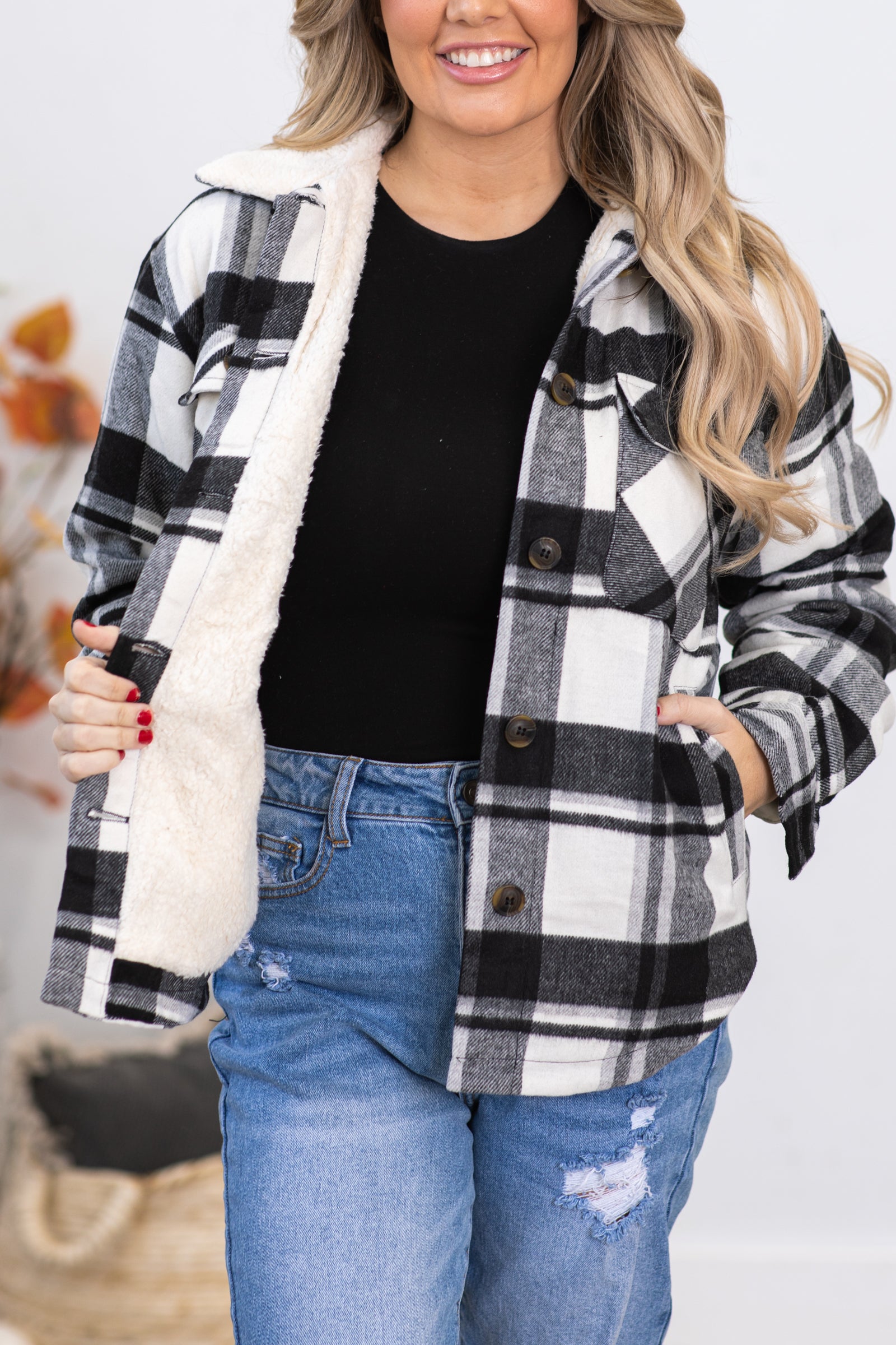 Pocketed Plaid Collared Neck Sherpa Jacket