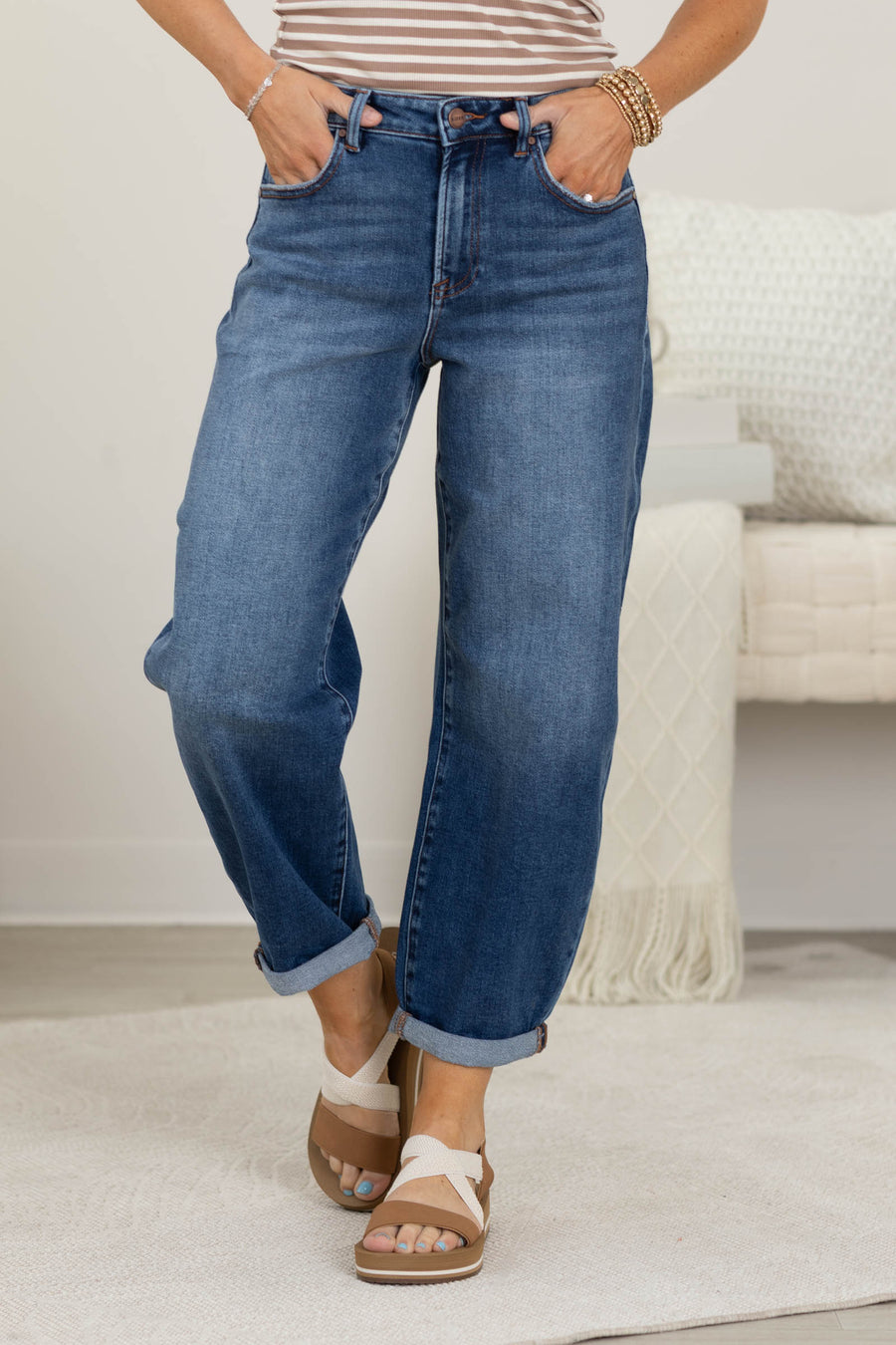 Risen Dark Wash Crop Mild Barrel Jeans