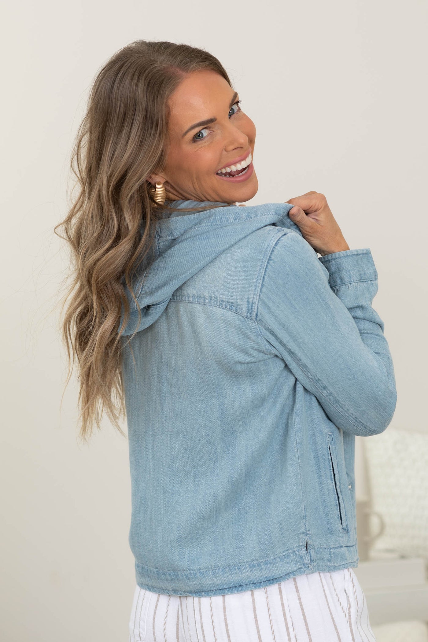 Light Wash Denim Button Jacket With Hood