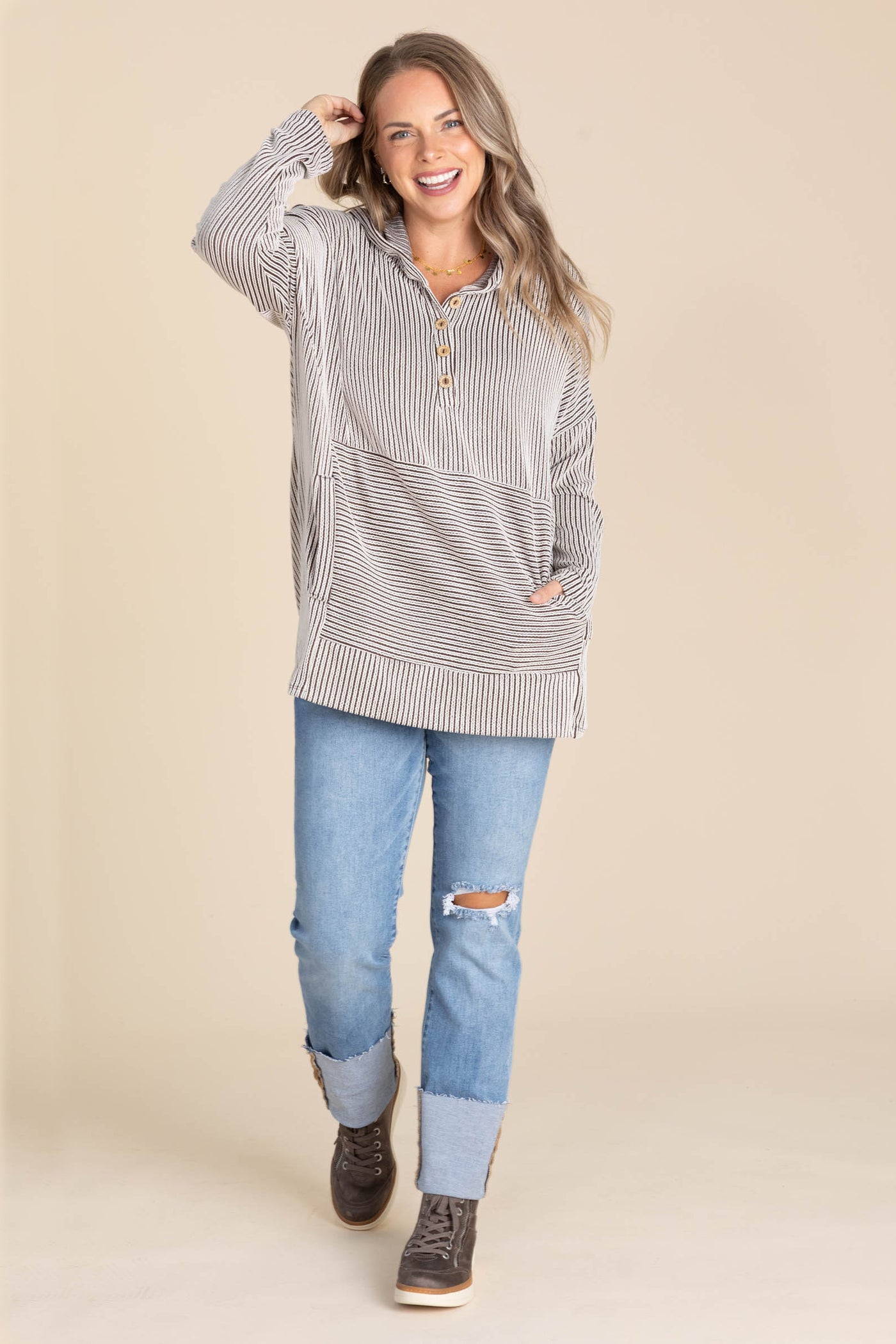 Chocolate Ribbed Kangroo Pocket Knit Hoodie