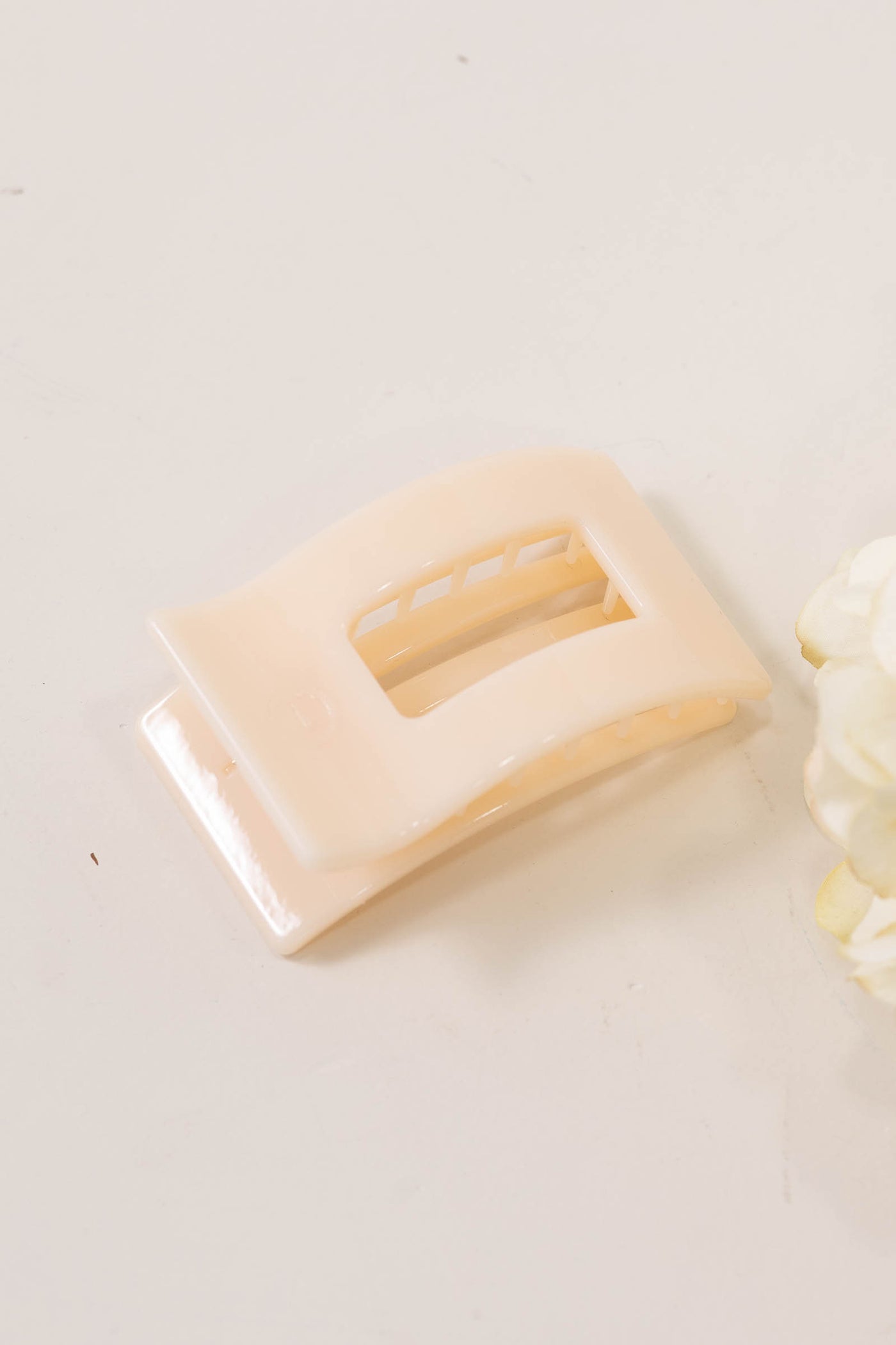 Almond Beige Flat Rectangle Hair Clip