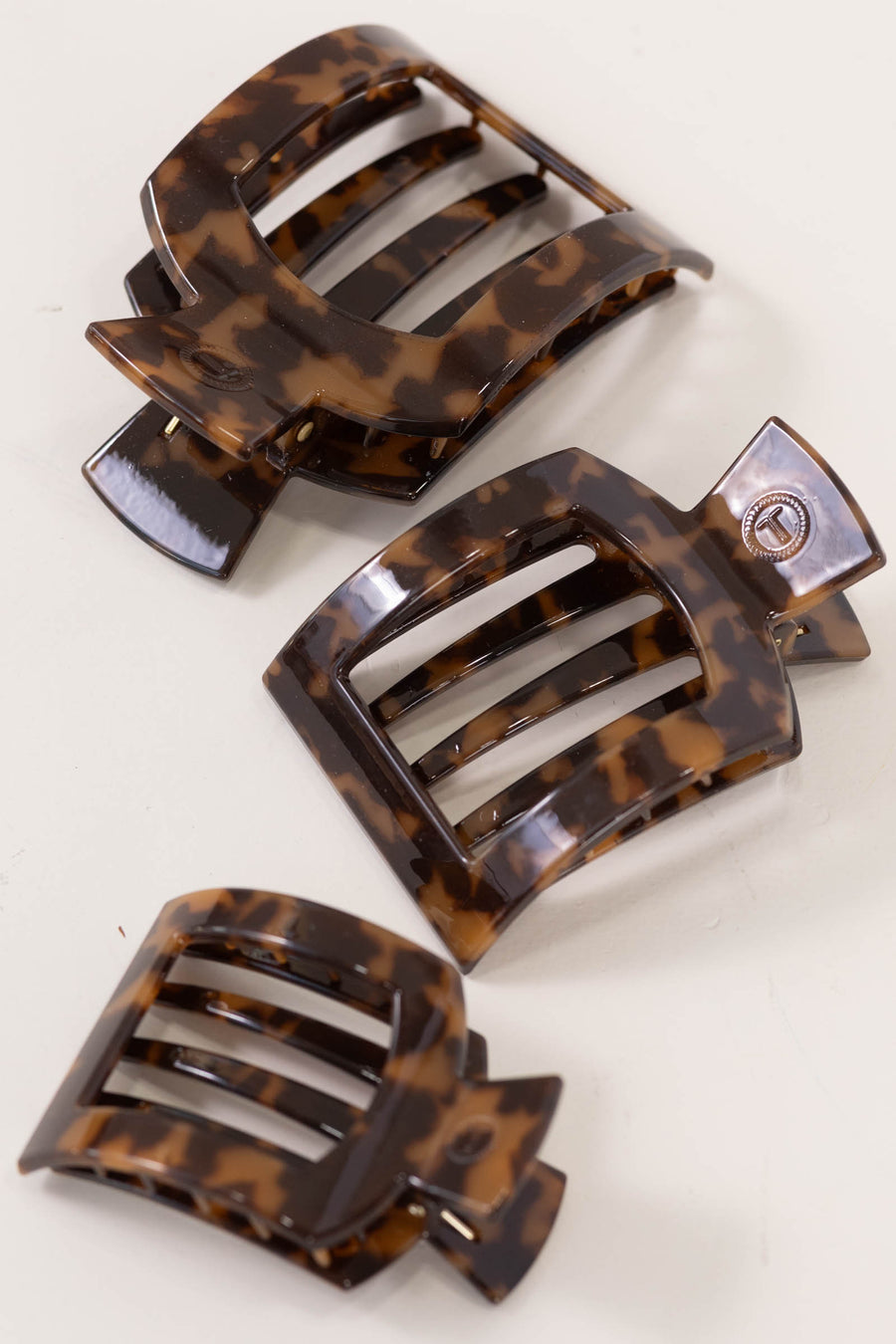 Tortoise Flat Square Clip