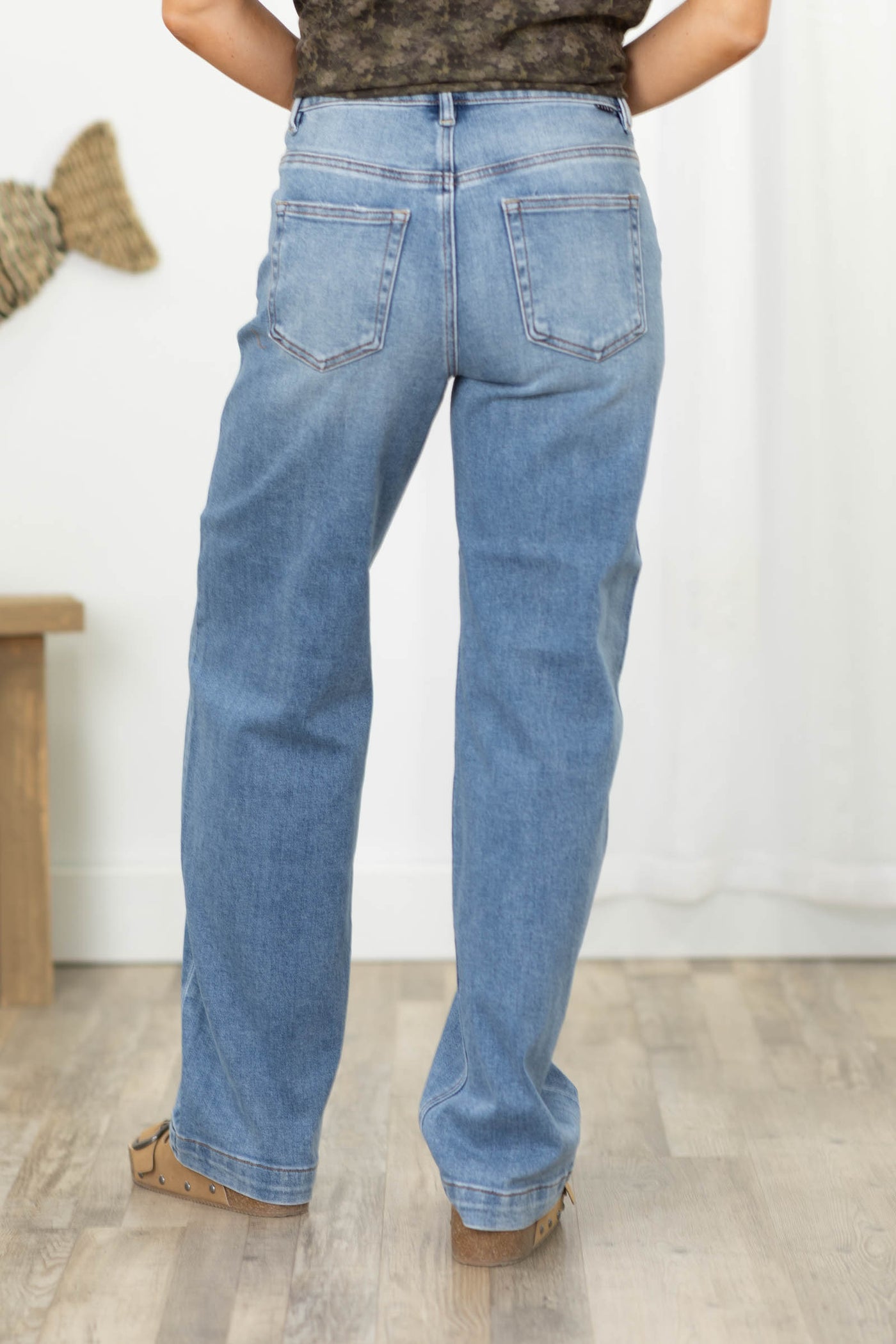 Risen Medium Wash High Rise Wide Baggy Jeans
