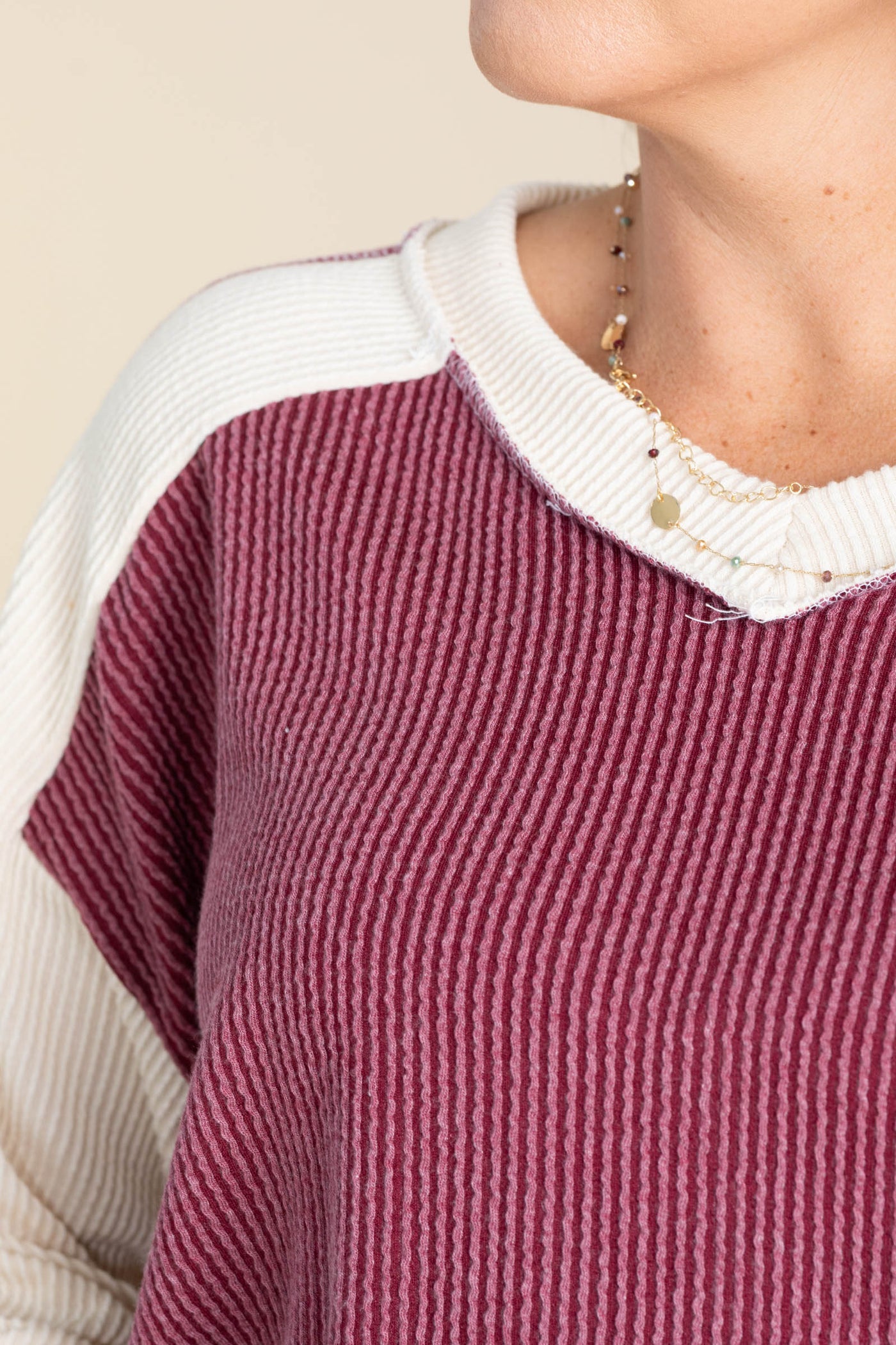 Berry With Cream Contrast Ribbed V-Neck Top