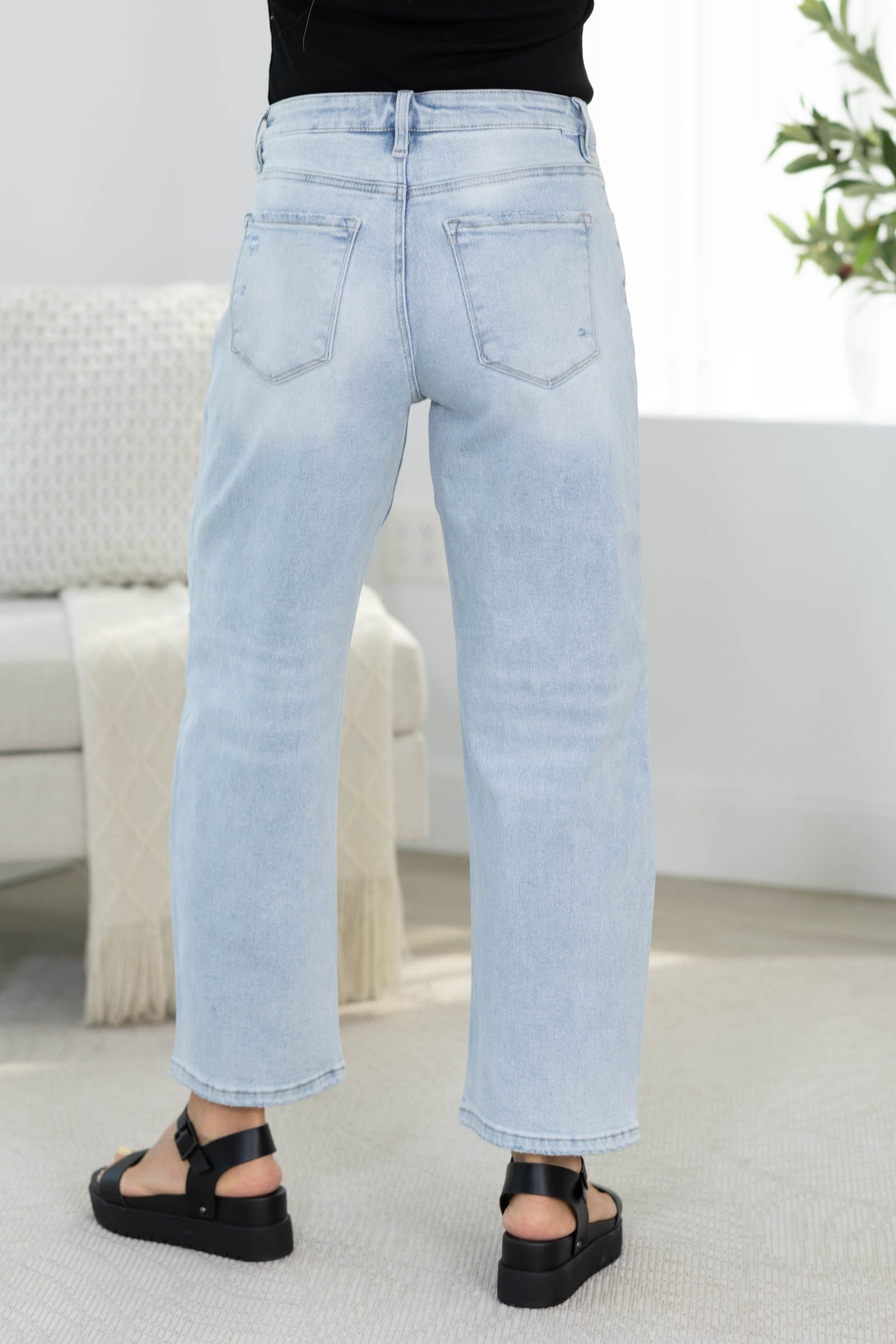 Risen Light Wash High Rise Crop Barrel Jeans