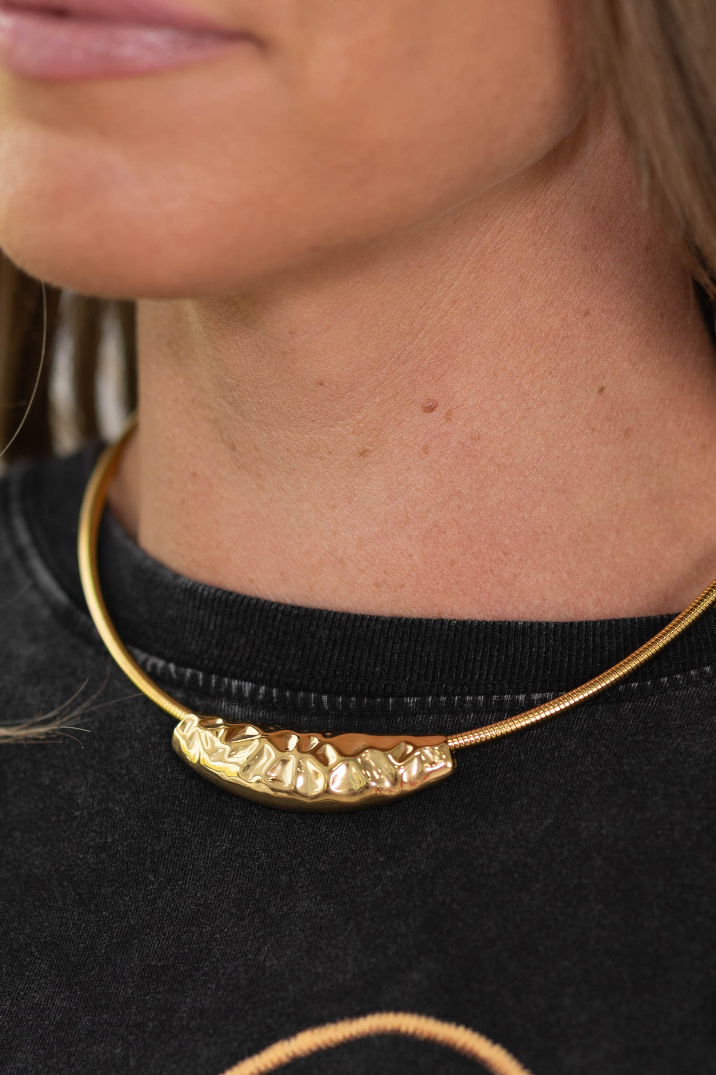 Magnetic Clasp Necklace Hammered Pendant