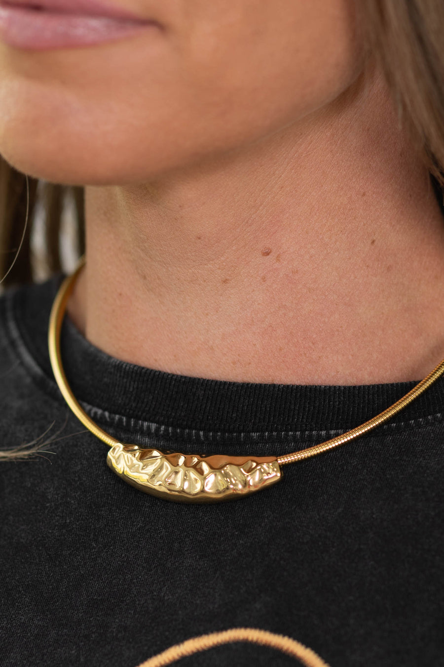 Magnetic Clasp Necklace Hammered Pendant