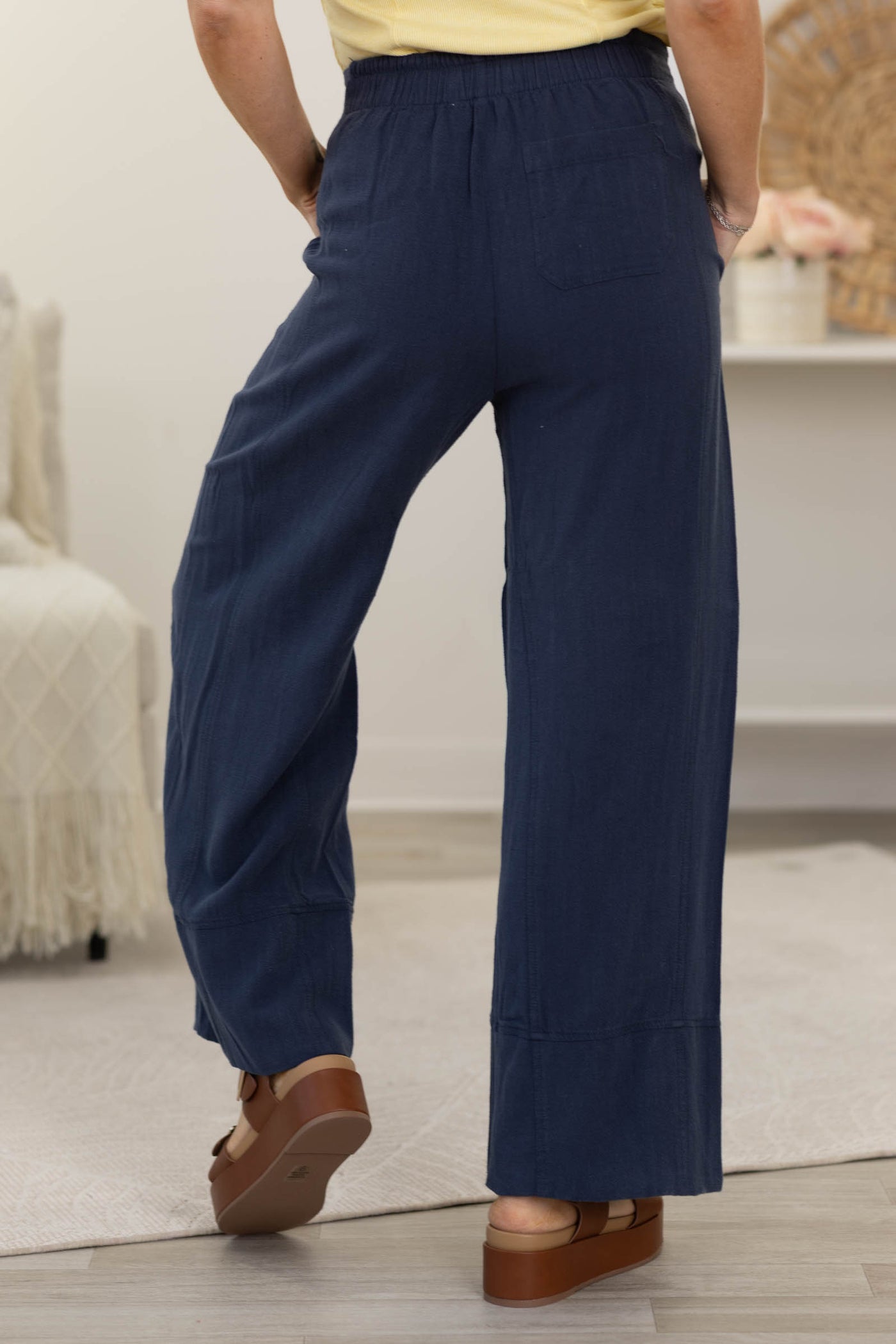 Linen Pull On Pants With Back Pocket