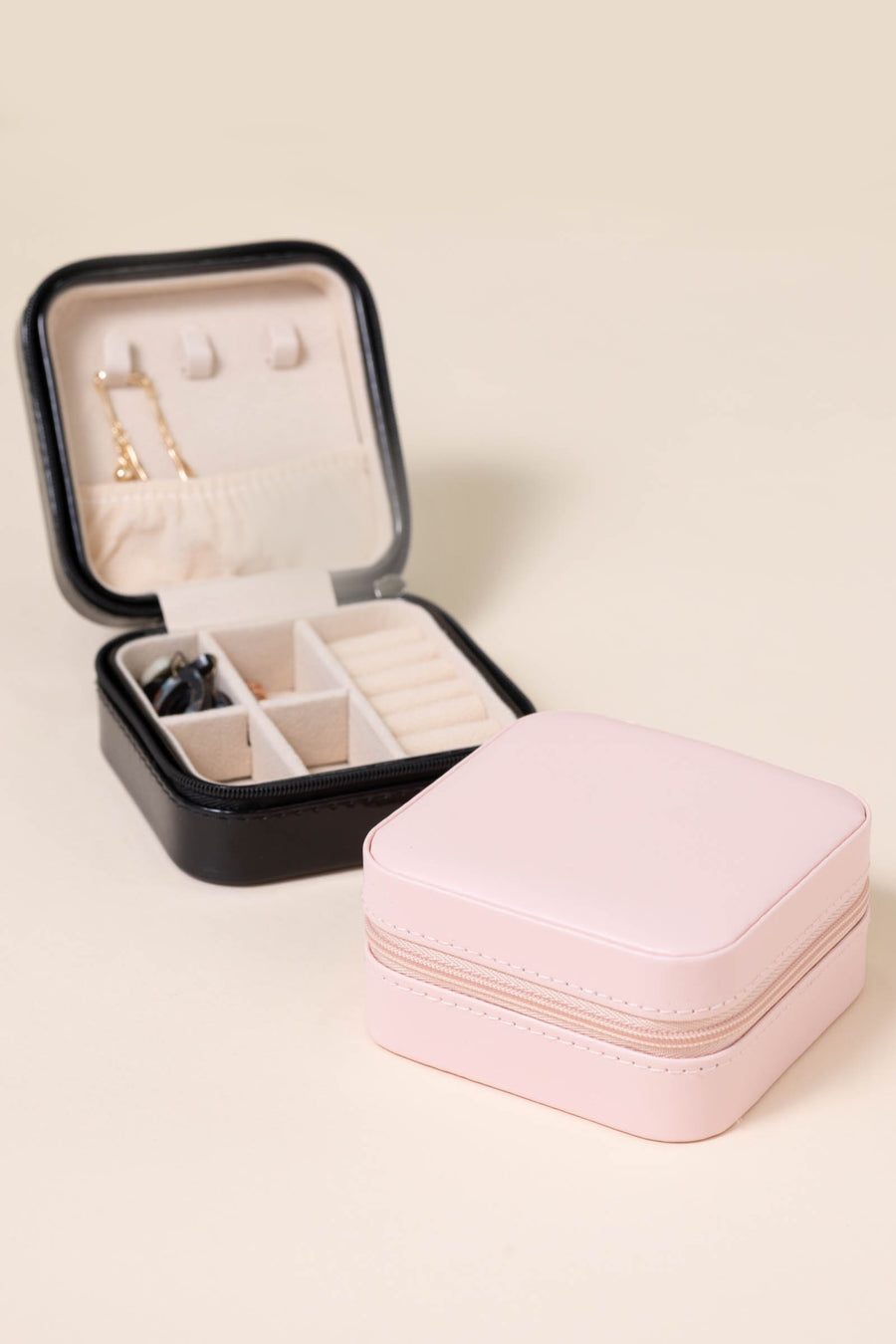 Christina Jewelry Case