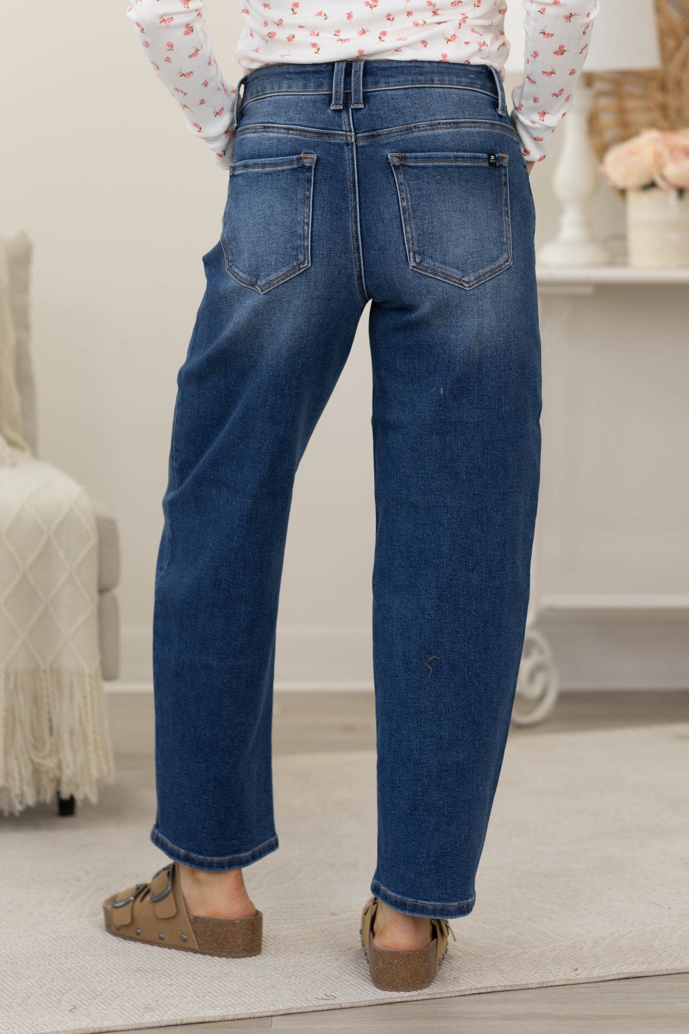 J21 Mid Rise Fit Slouchy Ankle Barrel Jeans