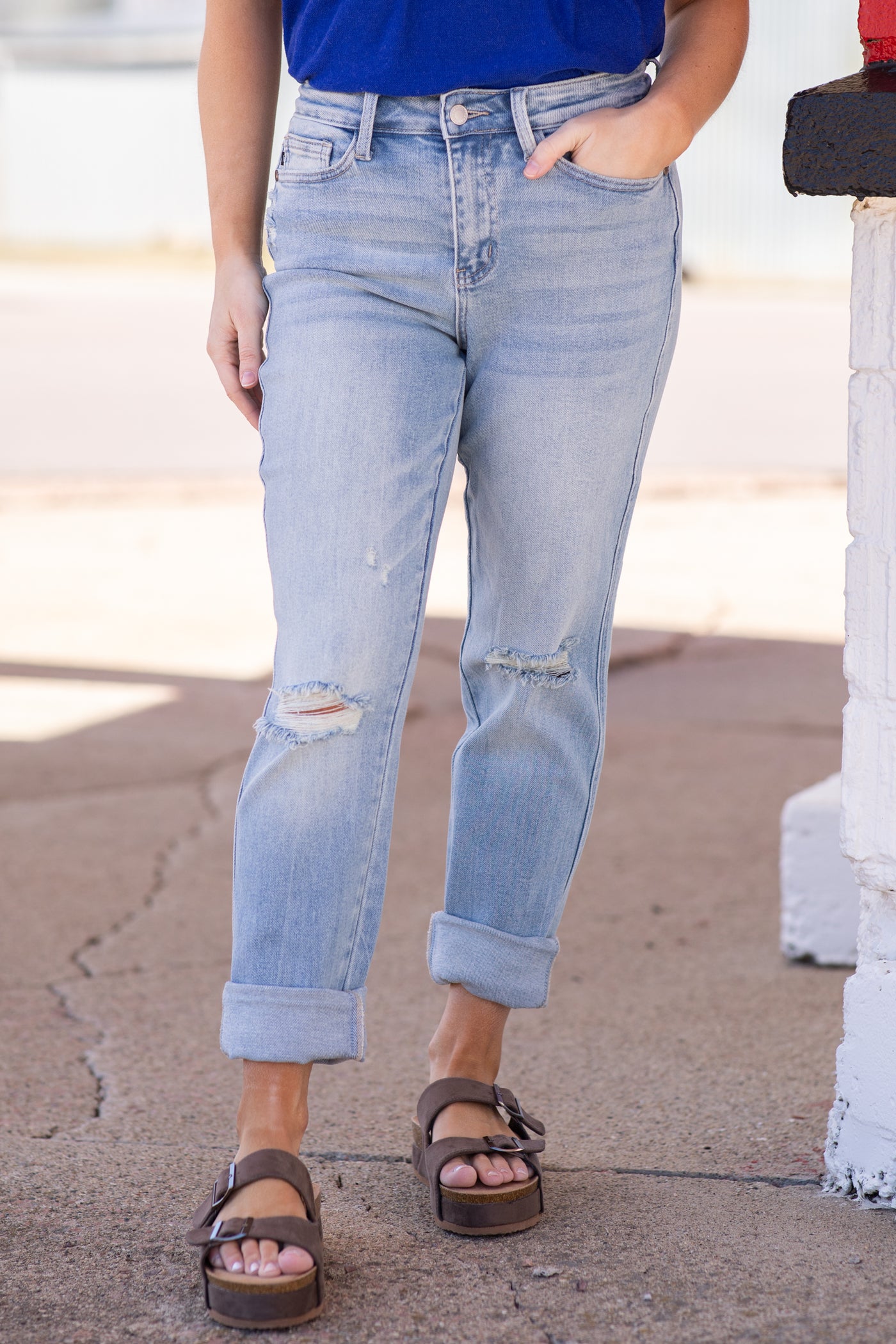 Judy Blue Mid Rise Star Pocket Boyfriend Jean