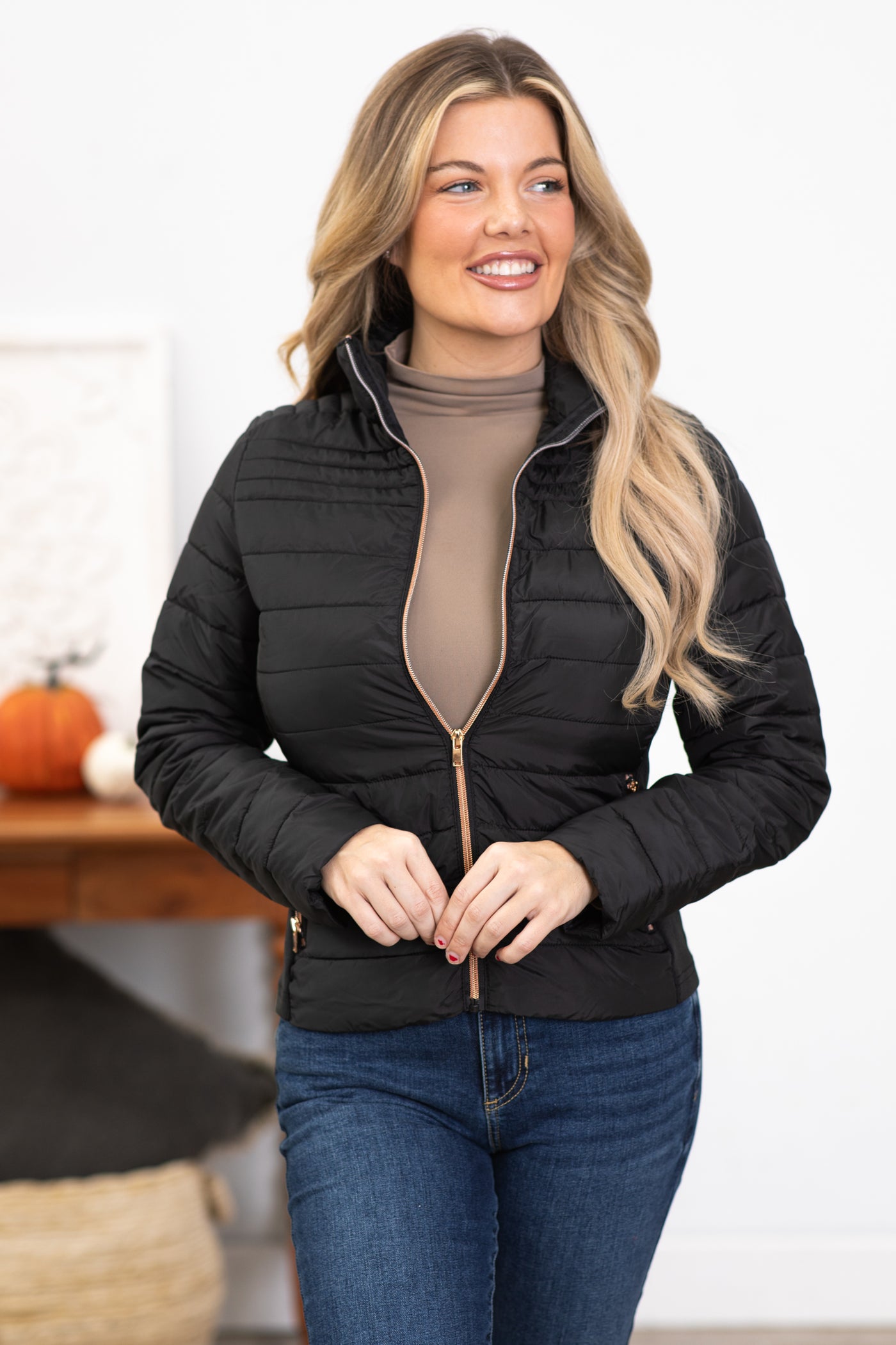 Black Lightweight Puffer Jacket With Knit Side