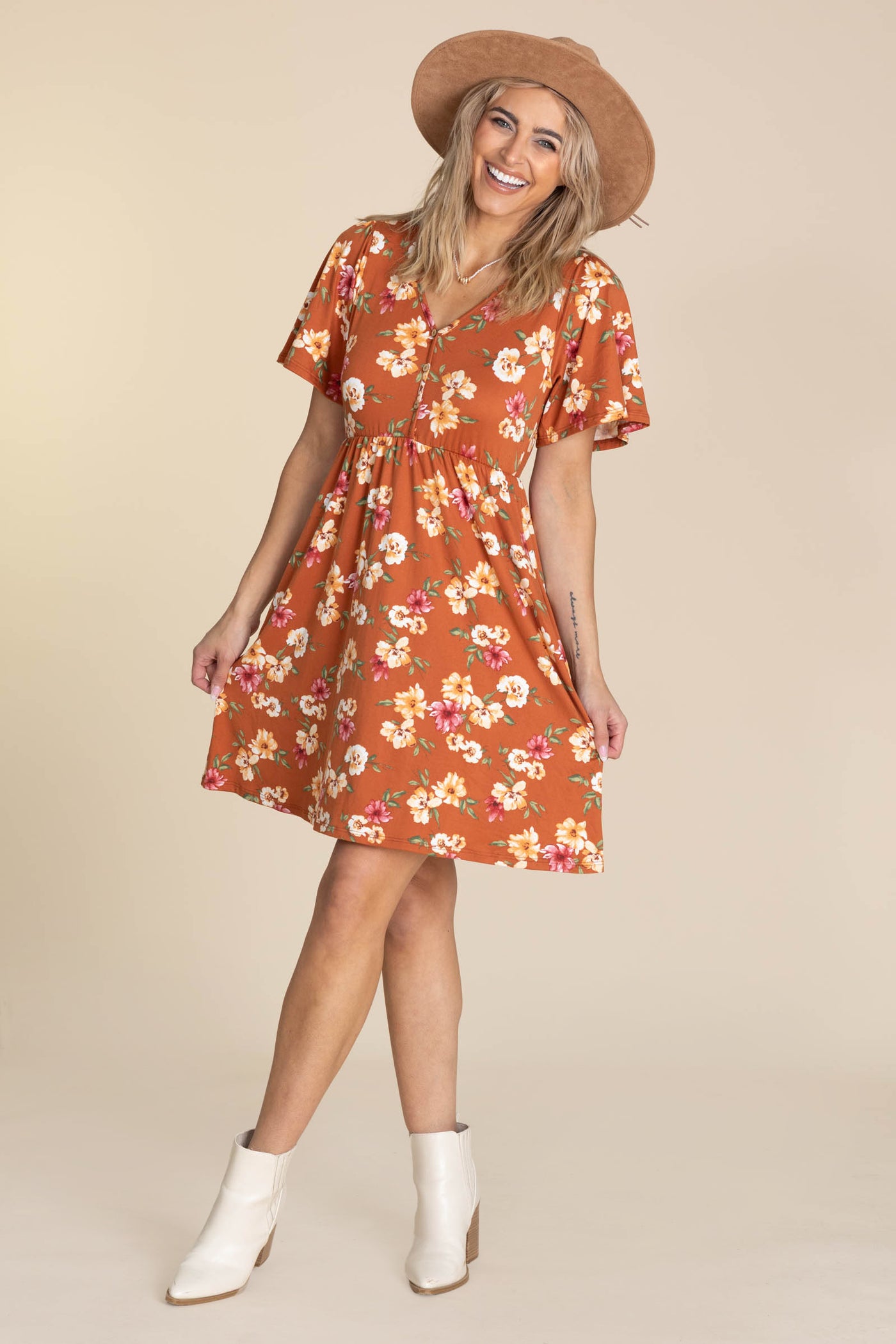 Soft Brushed V-Neck Knit Floral Dresses