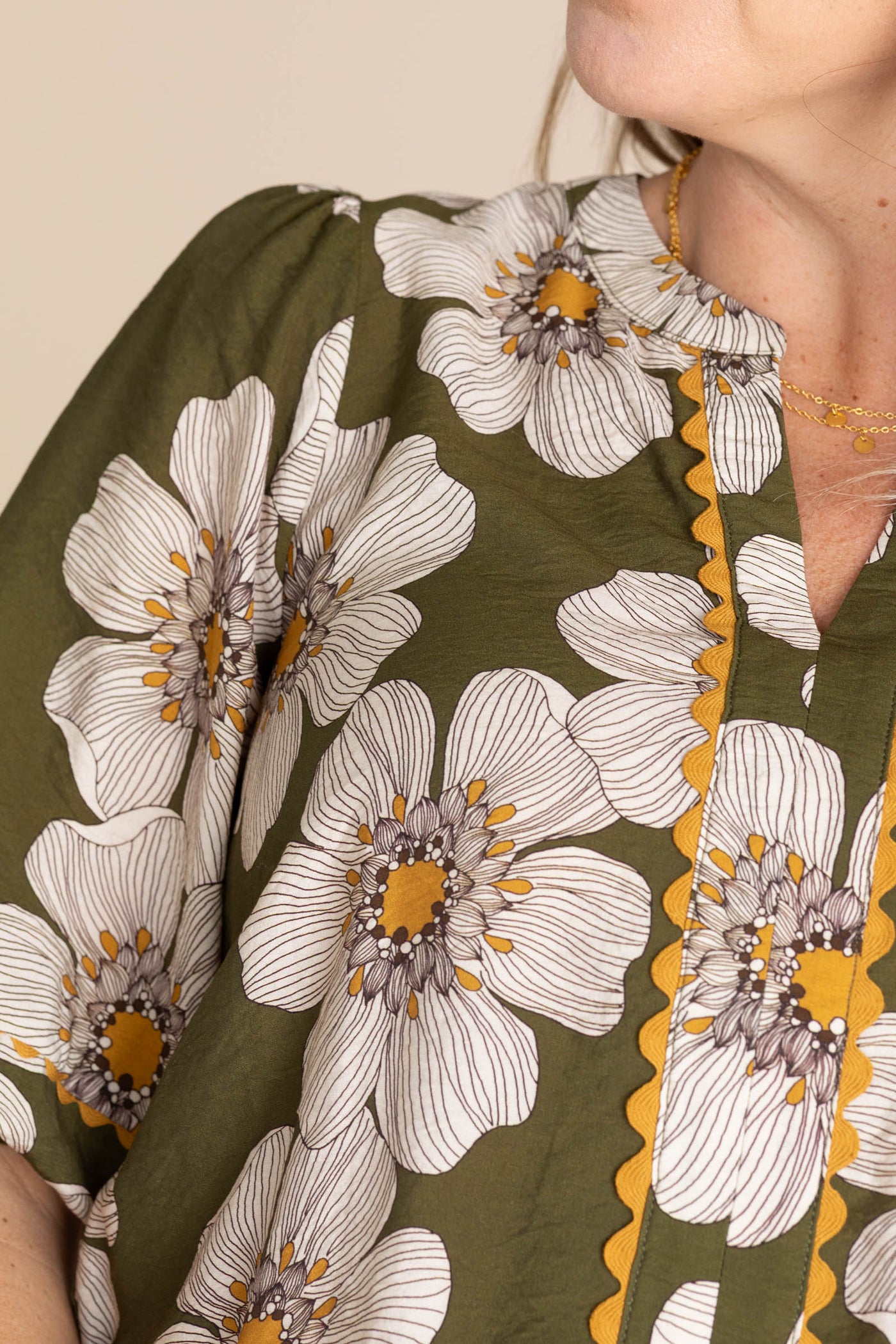 Olive V-Neck Floral Printed 3/4 Sleeve Blouse