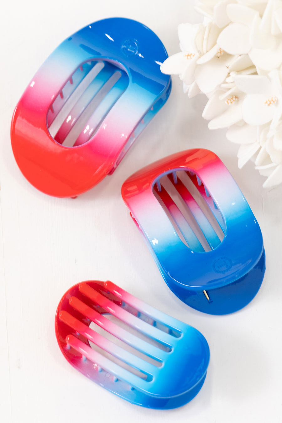 Miss. Americana Flat Round Hair Clip