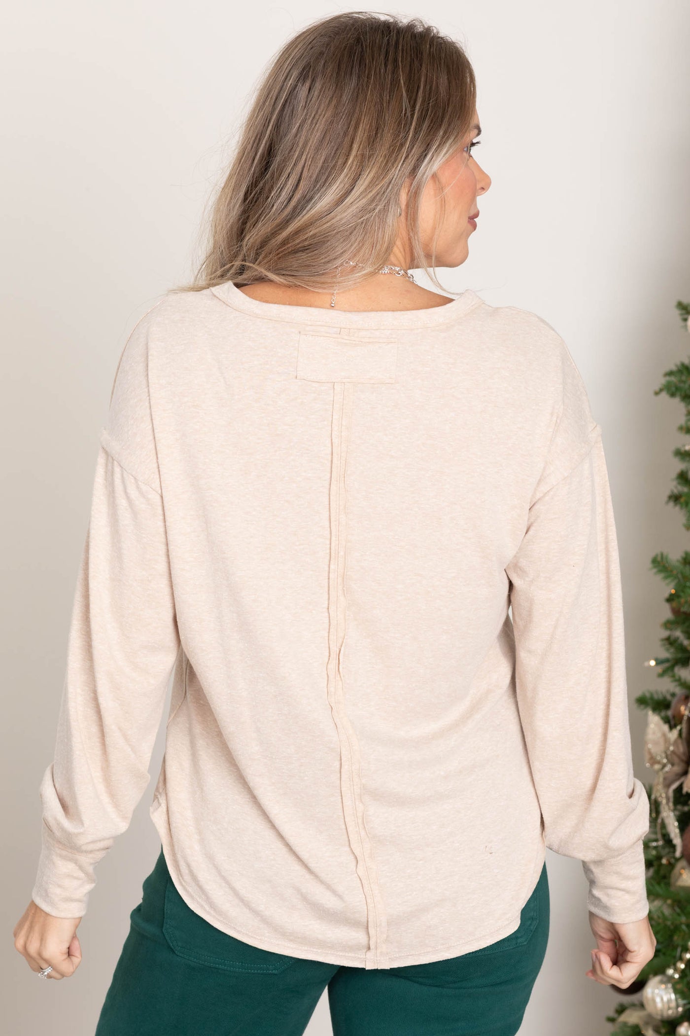 Solid Knit Long Sleeve Pocket Tee