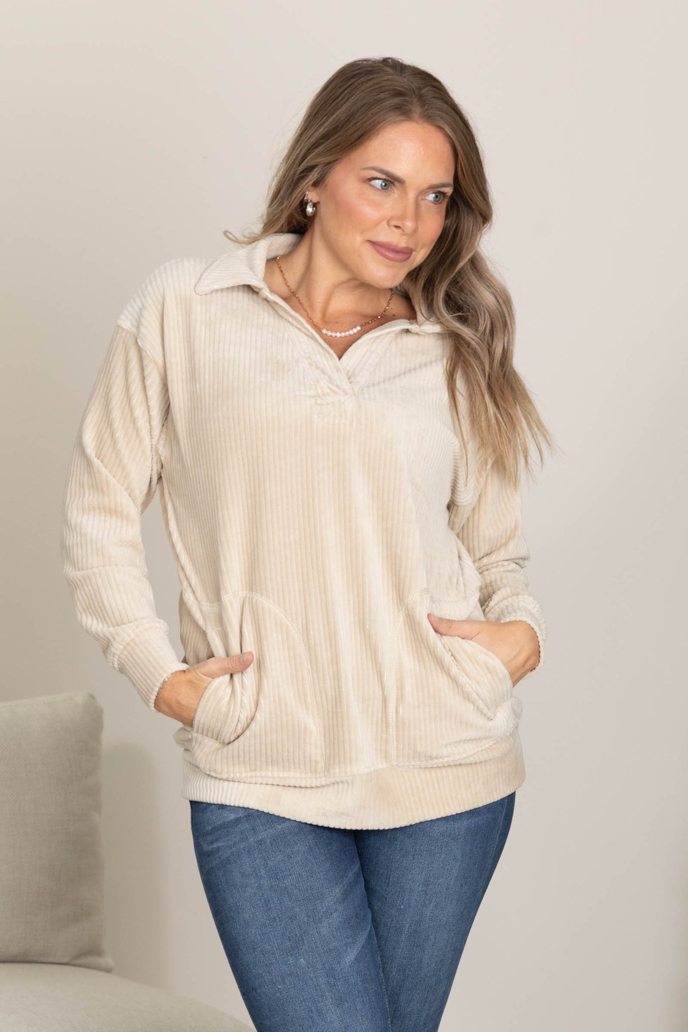 Relaxed Collared Corduroy Pullover Knit Tops