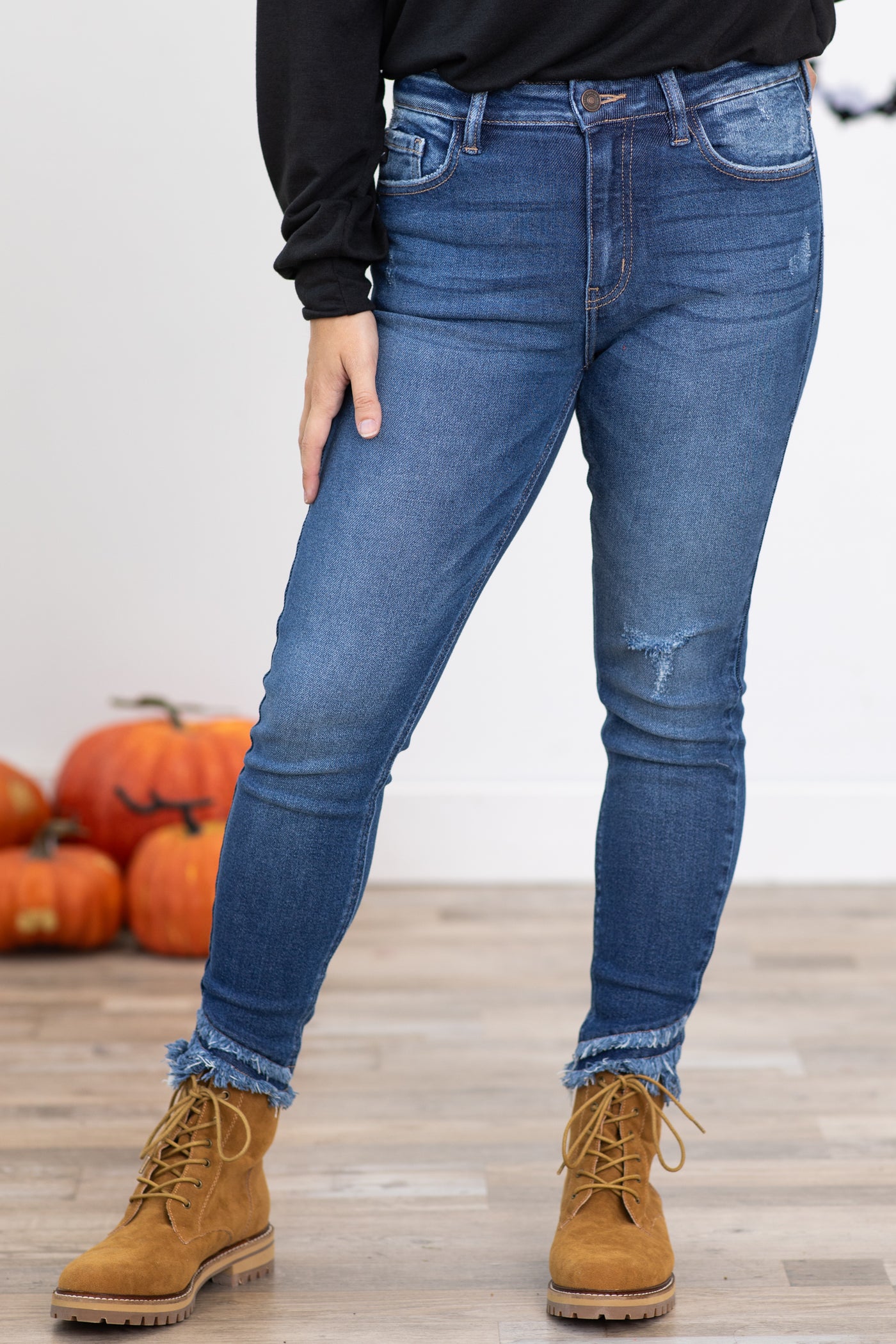 Kancan Skinny Jeans With Fray Hem Detail
